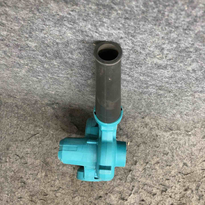 ★マキタ(makita) コードレスブロワ UB185DZ【鴻巣店】