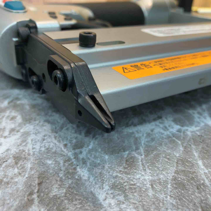 ★マキタ(makita) 常圧ピンネイラ AF351【八潮店】
