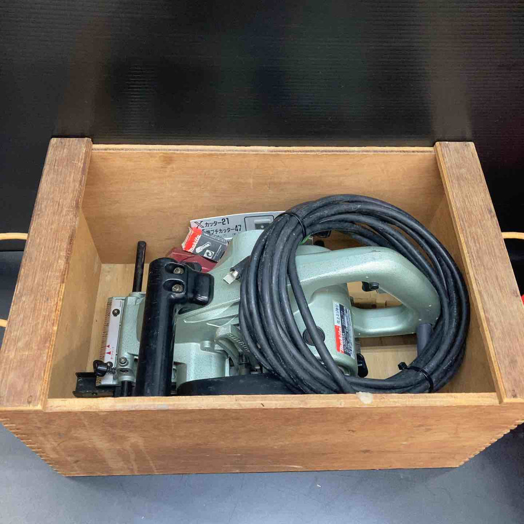 ◇マキタ(makita) 仕上げミゾキリ 溝切 3803A【川越店】