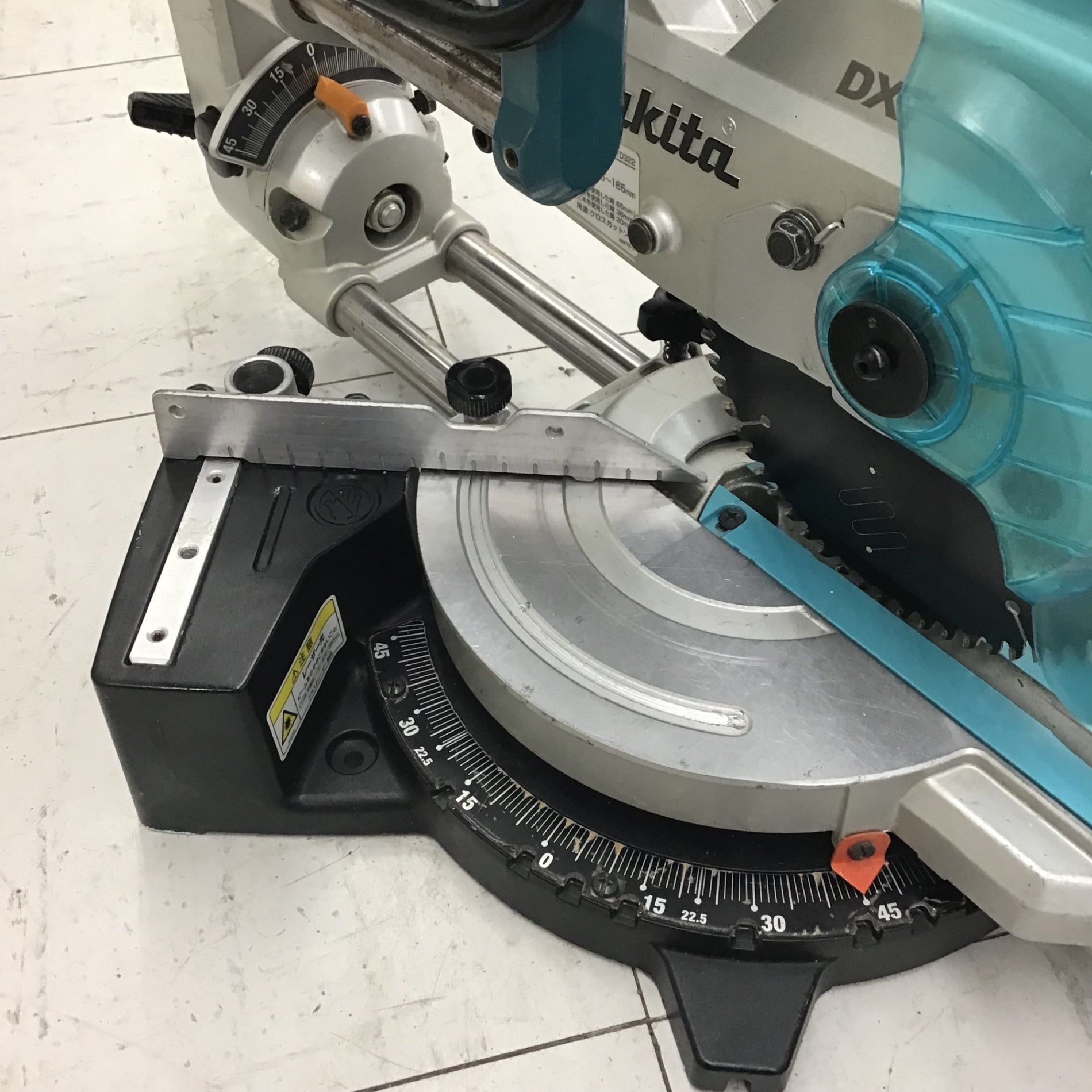 中古品】 マキタ/makita 卓上スライドマルノコ・LS0612FL 【鴻巣店