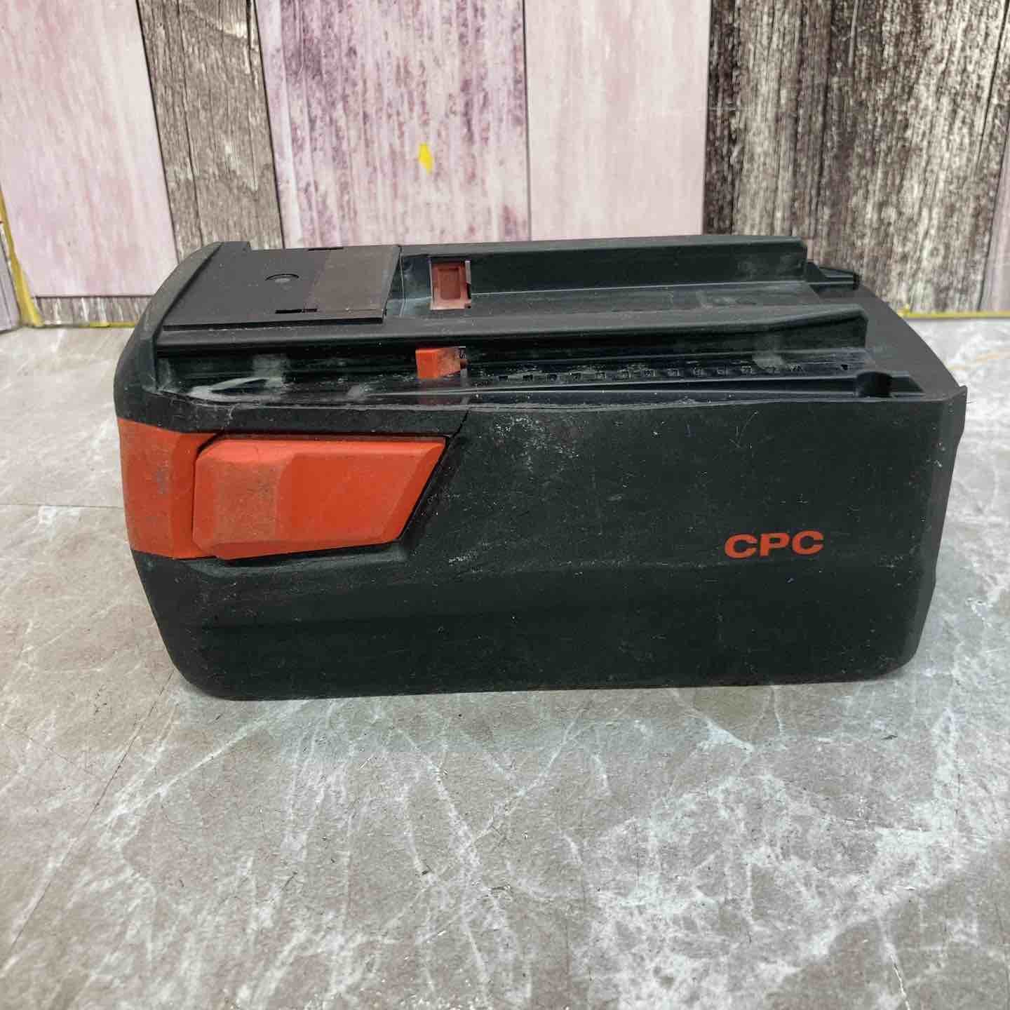 現状品】HILTI/ヒルティ バッテリー B36/5.2 Li-lon【八潮店 現状品】HILTI/ヒルティ バッテリー B36/5.2 Li-lon【八潮店