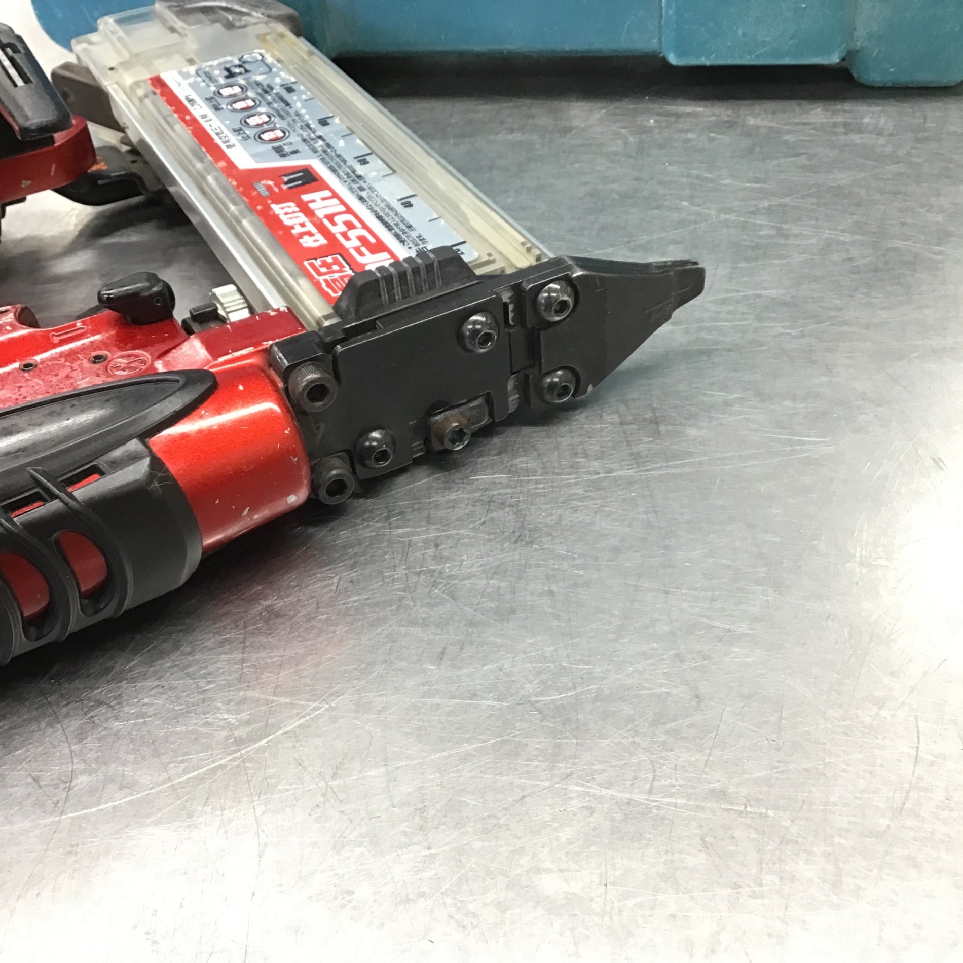 MAKITA マキタ フィニッシュネイラ AF551H 高圧 55mm ケース付 買取実績】マキタ makita 55㎜高圧仕上釘打機 フィニッシュネイラ