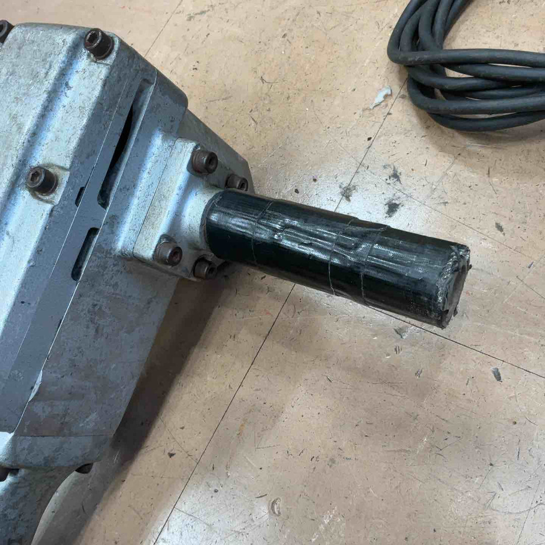 【店頭受取り限定】★マキタ(makita) 電動ハンマ 8600S【草加店】