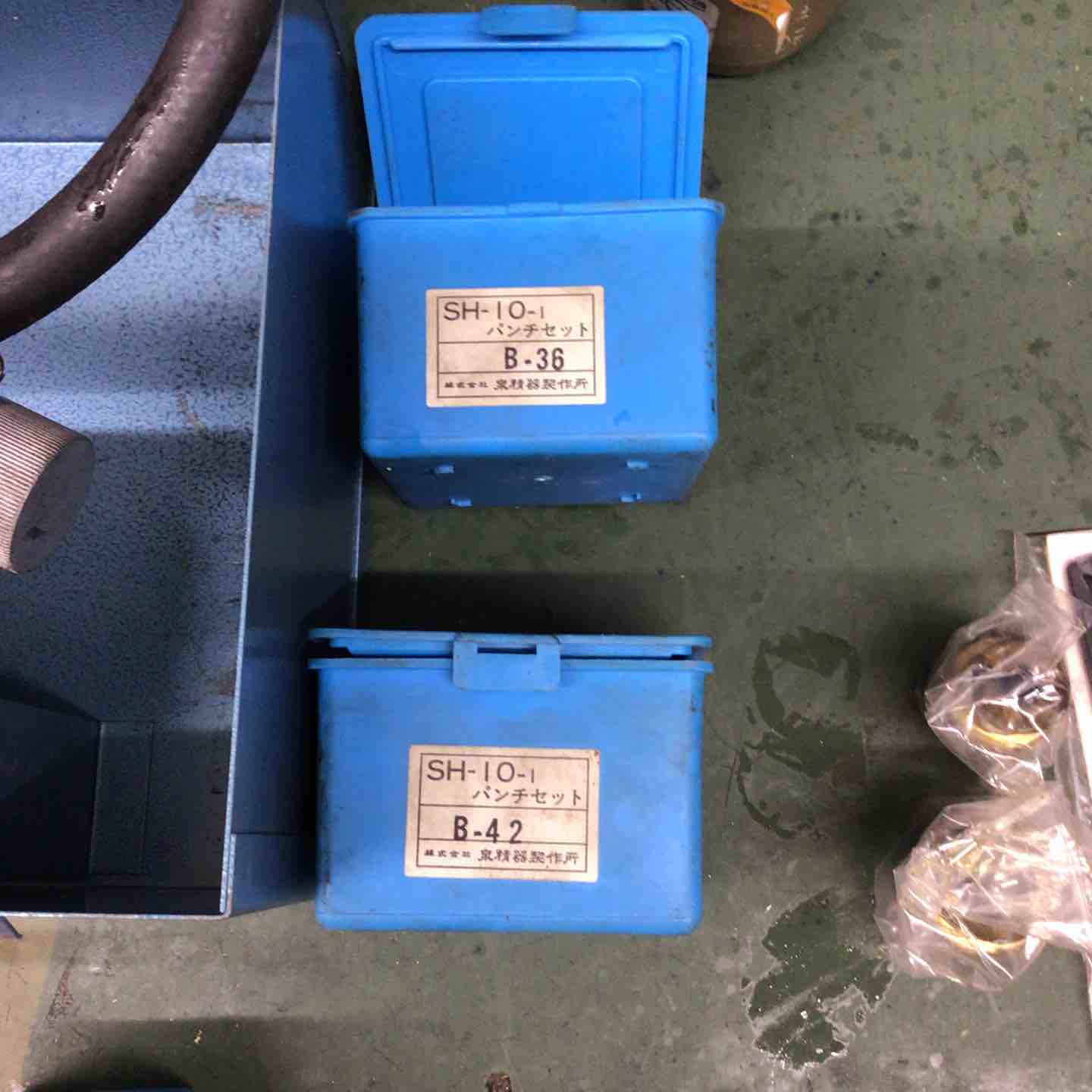 泉精器 SH-10 油圧パンチャー ノックアウトパンチ【船橋馬込店】【店頭取引限定】【中古】管理番号：ITUH26O75FAW SH-10-1 一般工具 油圧式パンチャ（手動油圧式・油圧ヘッド分離式