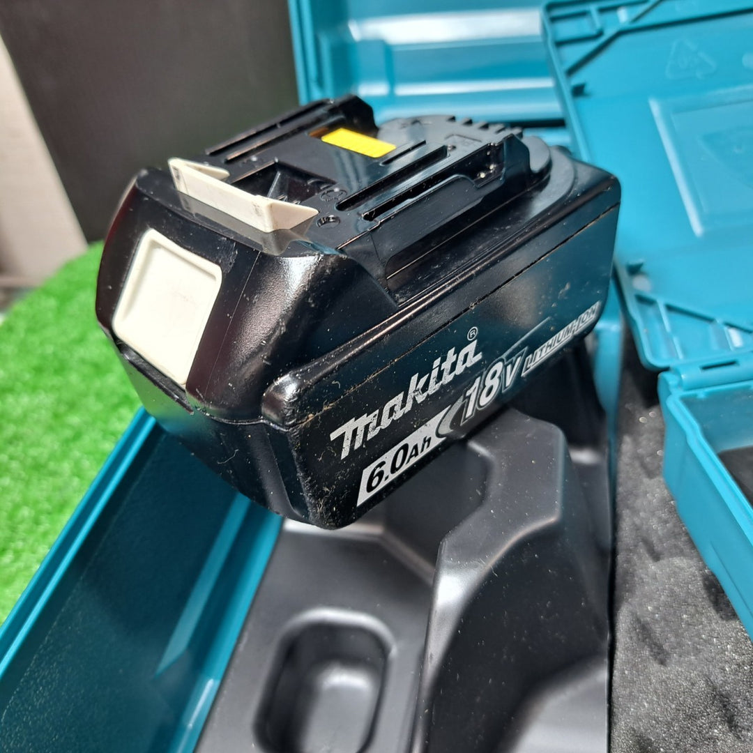 ★マキタ/makita 18V コードレスマルチツール TM51DZ 18V6,0Ahバッテリー1個、ケース付き【岩槻店】