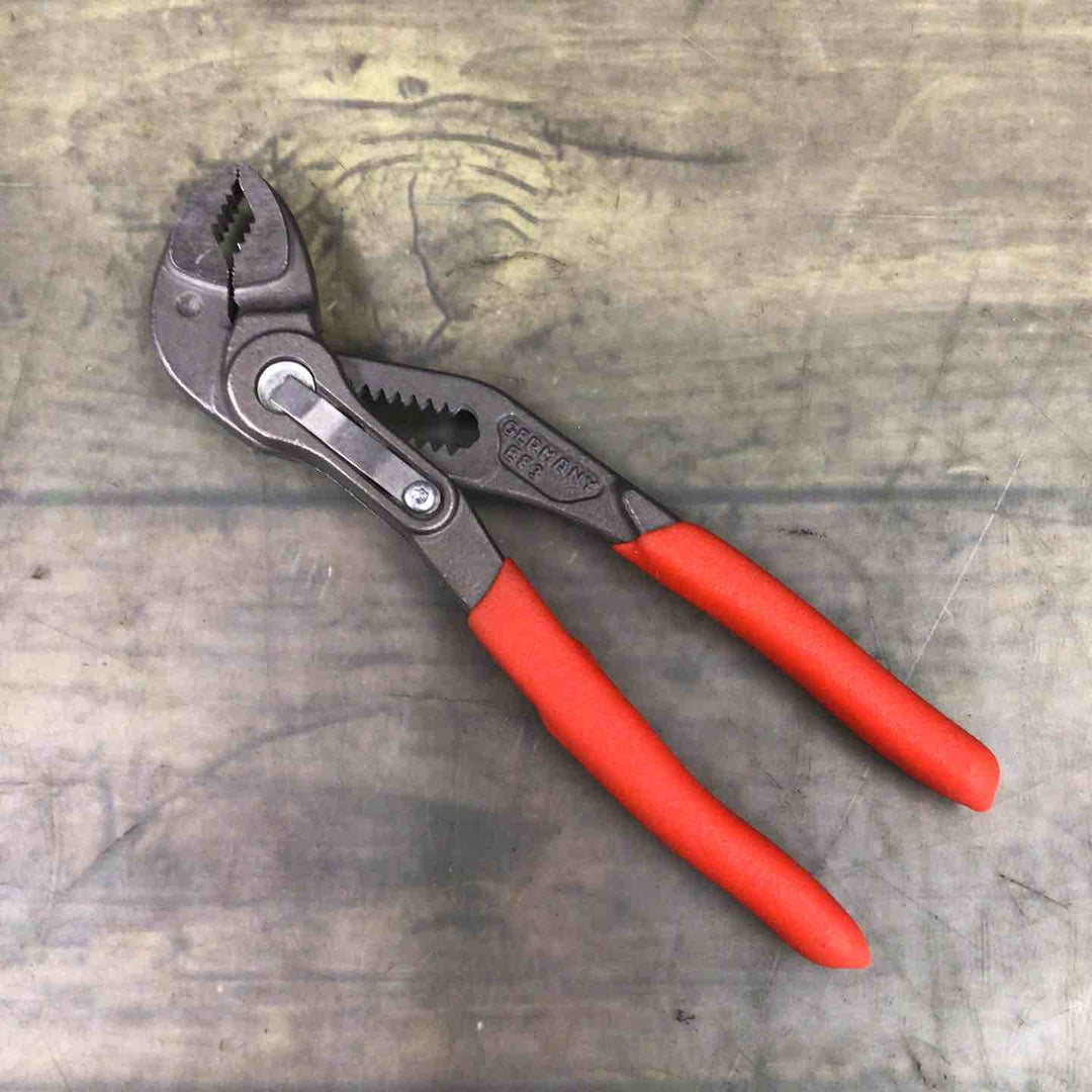 KNIPEX(クニペックス) ウォーターポンププライヤー コブラ 150mm 8701150 8701-150 【東大和店】