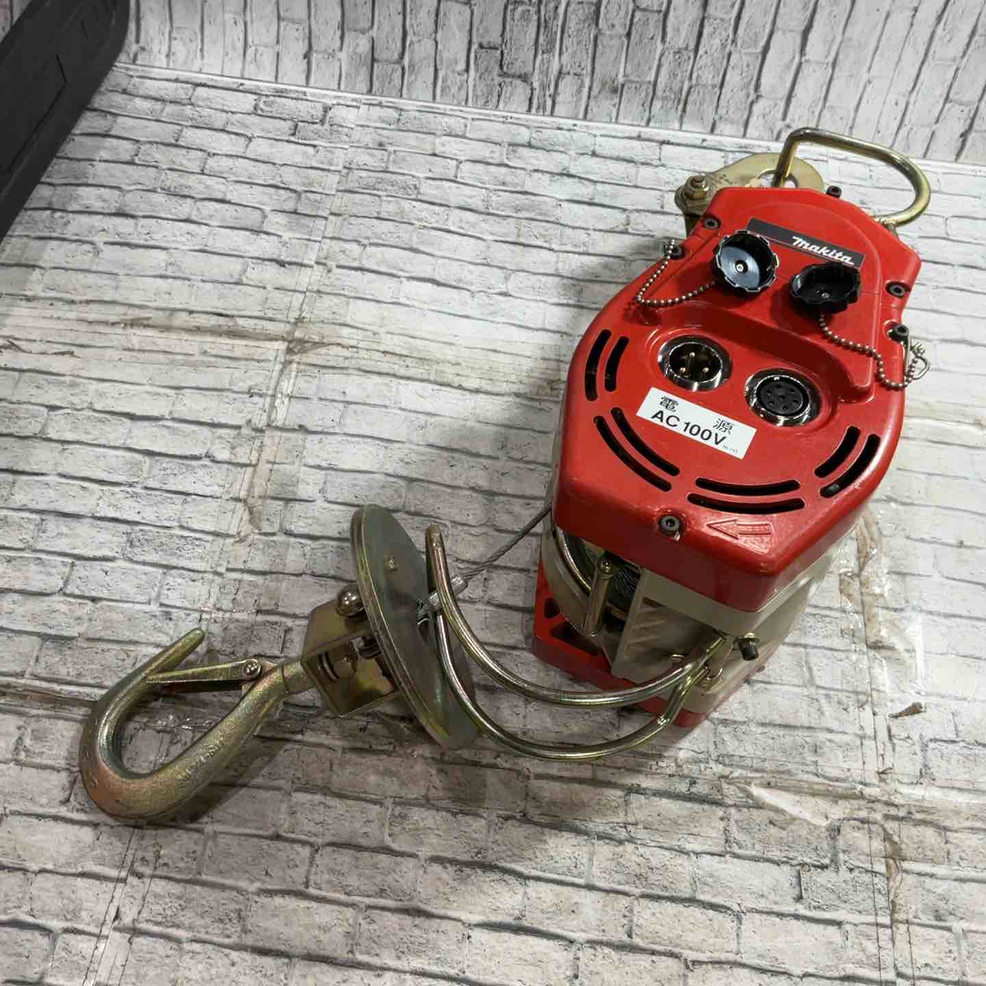 ◇マキタ(makita) 小型ホイスト(ワイヤー) 定格荷重60kg 揚程20m