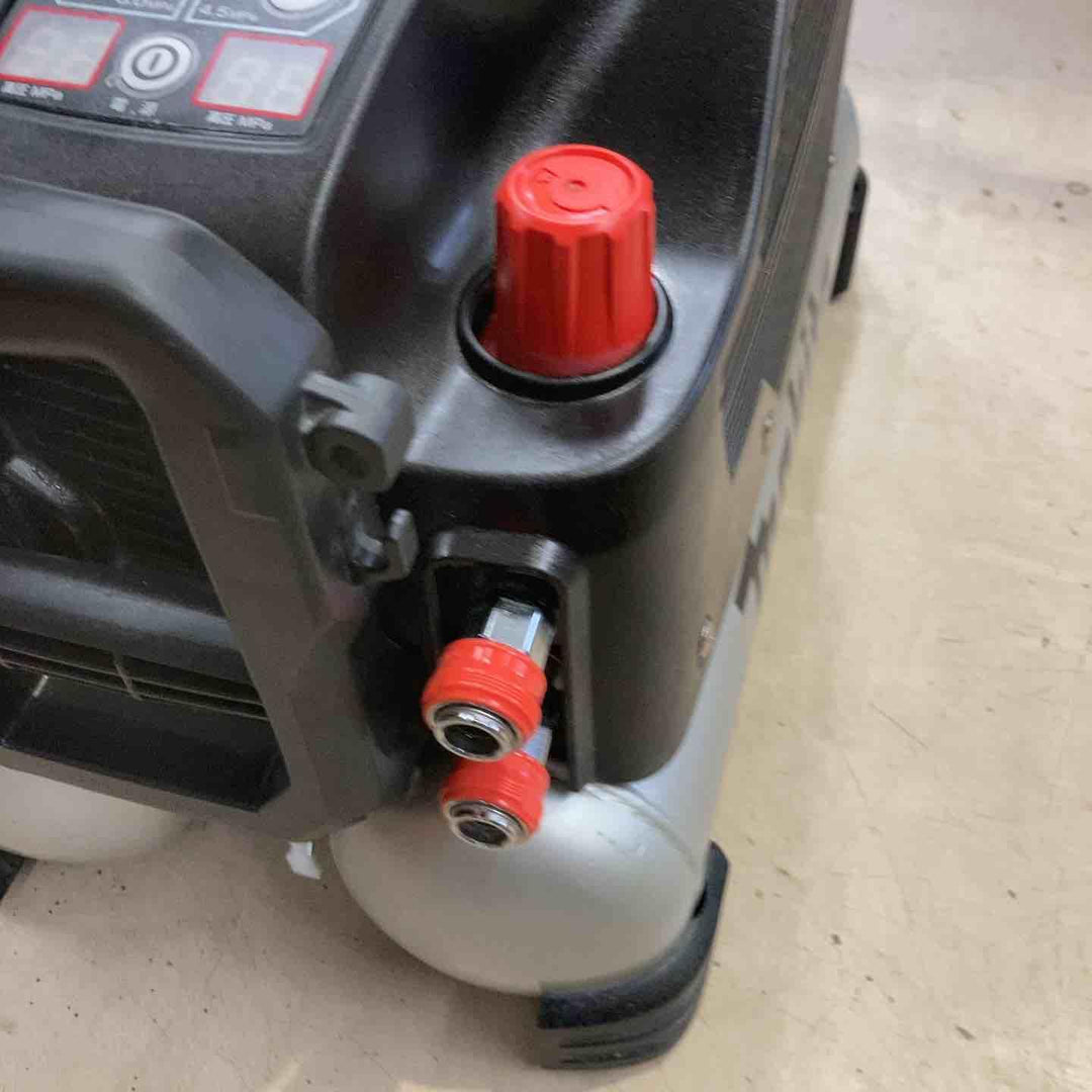 ★マキタ(makita) エアコンプレッサー AC500XLHB【町田店】