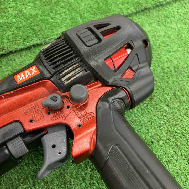 【中古品】 マックス/MAX 高圧エア釘打ち機・HN-50N3(D)-G 【桶川店】