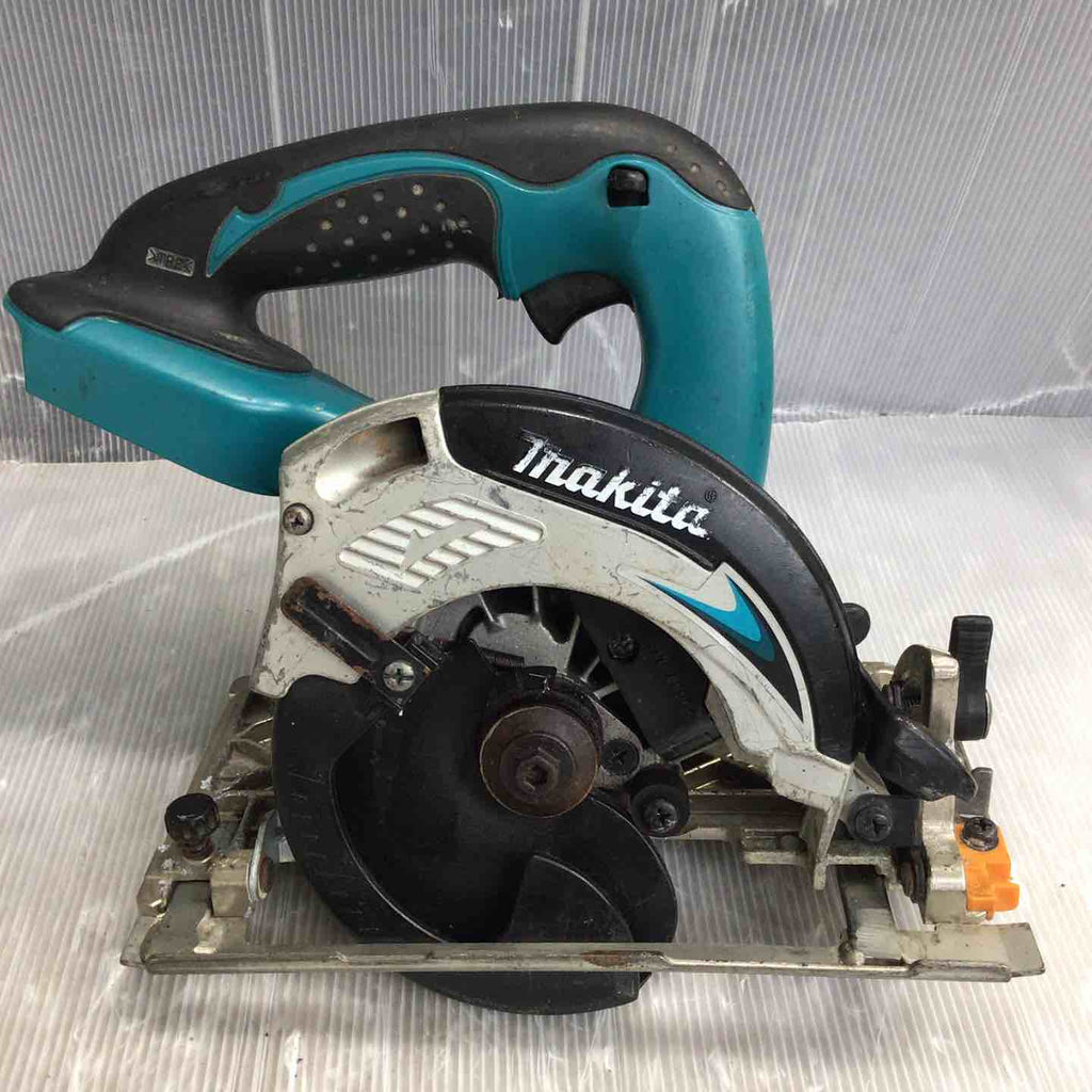 マキタ　丸の子　丸鋸　コードレス   SS540D 美品 ☆マキタ(makita) コードレス丸のこ SS540DZ 不動品【草加店