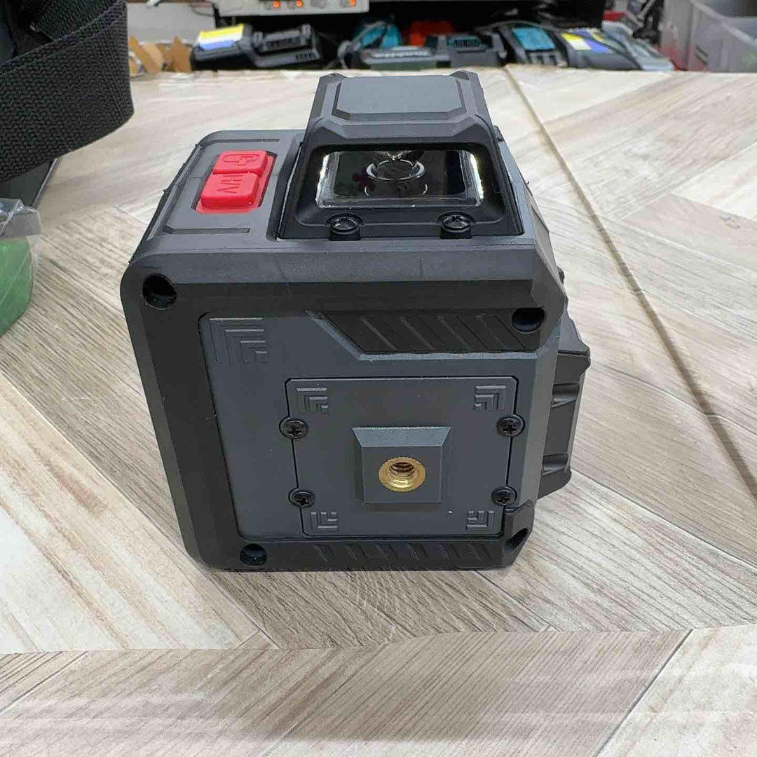 ◇KYOCERA 2ライングリーンレーザー墨出し器 DLL150G  横全周・縦【八潮店】