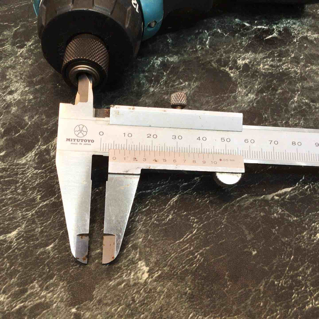 ☆マキタ(makita) コードレスドリルドライバー DF030DWX【八潮店】