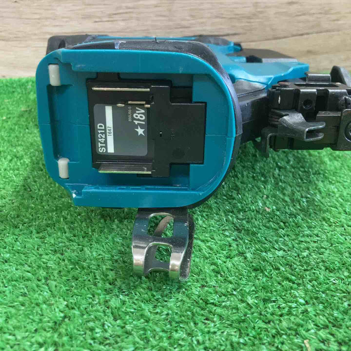 ★マキタ(makita) コードレスタッカー ST421DZK【町田店】