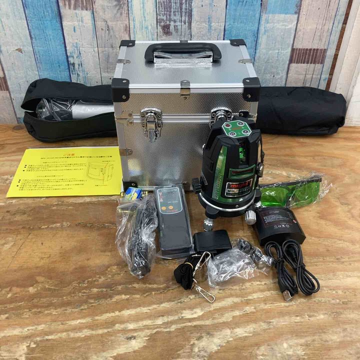 〇マイト工業(might) グリーンレーザー墨出し器 MGL-411GP 矩十字・横 三脚付き【柏店】