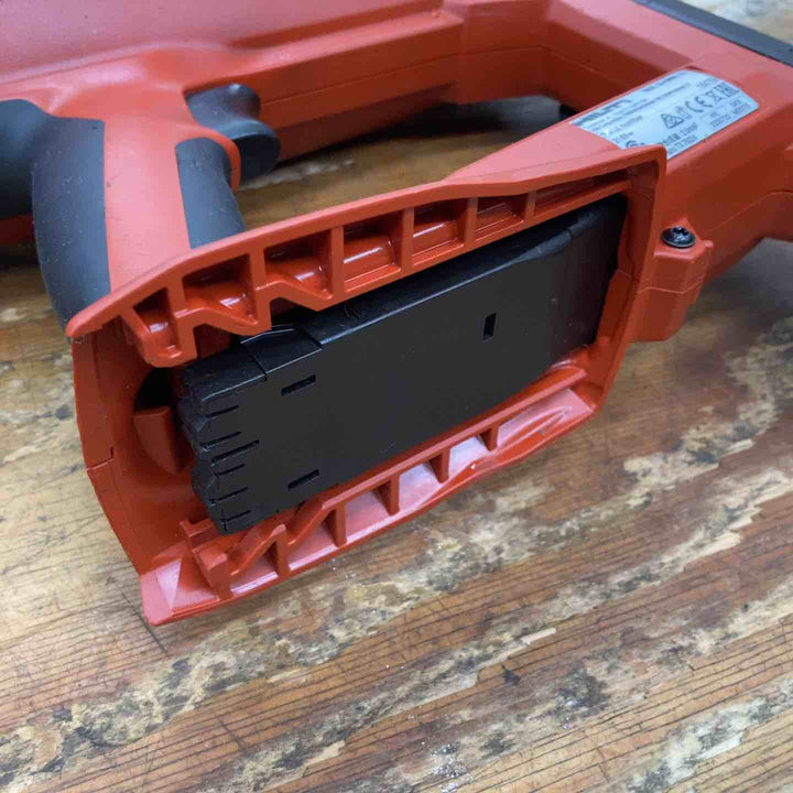 ◇HILTI バッテリー式鋲打ち機 BX3-ME P2/2.6Ahコンボ【柏店】