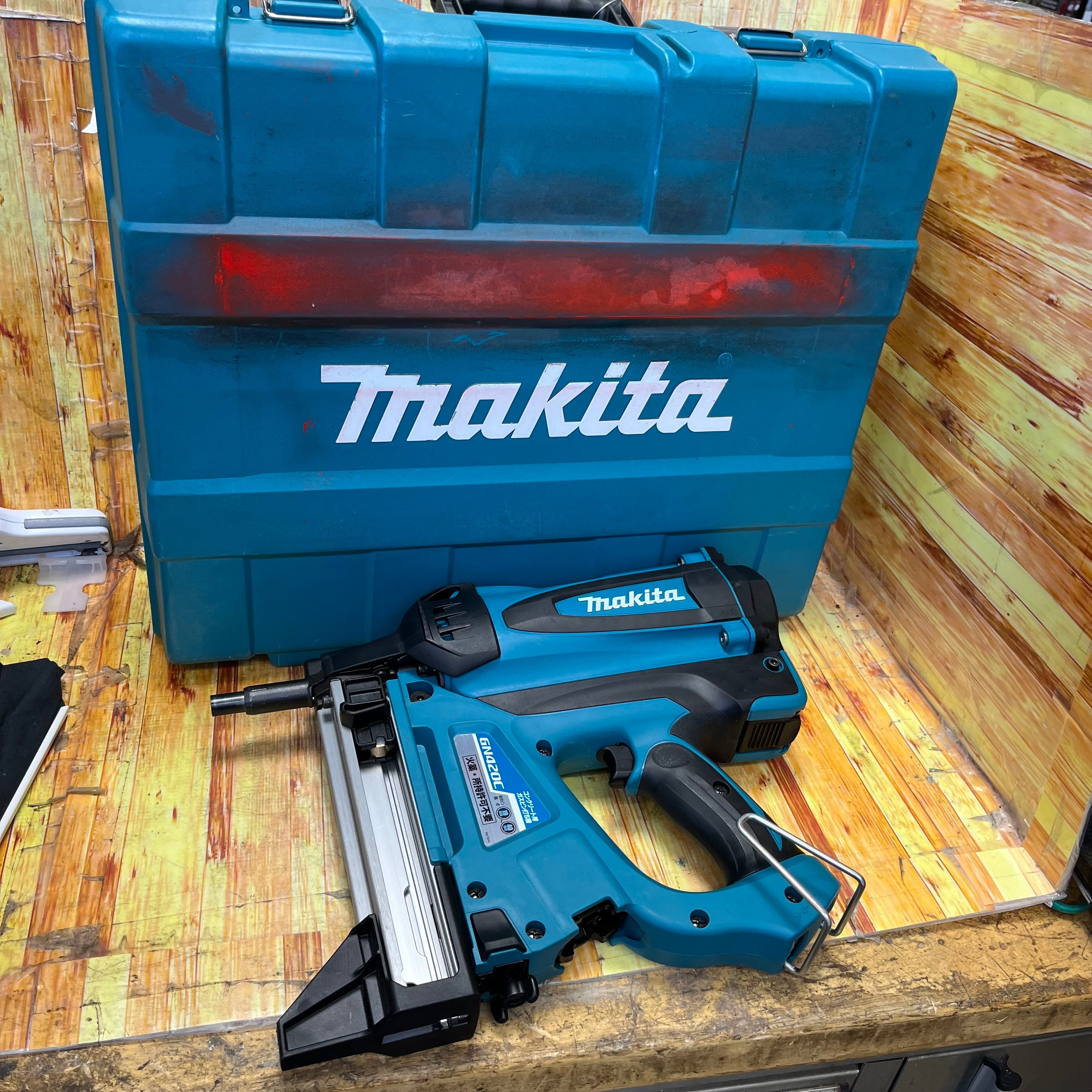 ☆マキタ(makita) コードレスコンクリート用ガスピン打ち機 GN420C【草加店】 アクトツールオンラインショップ