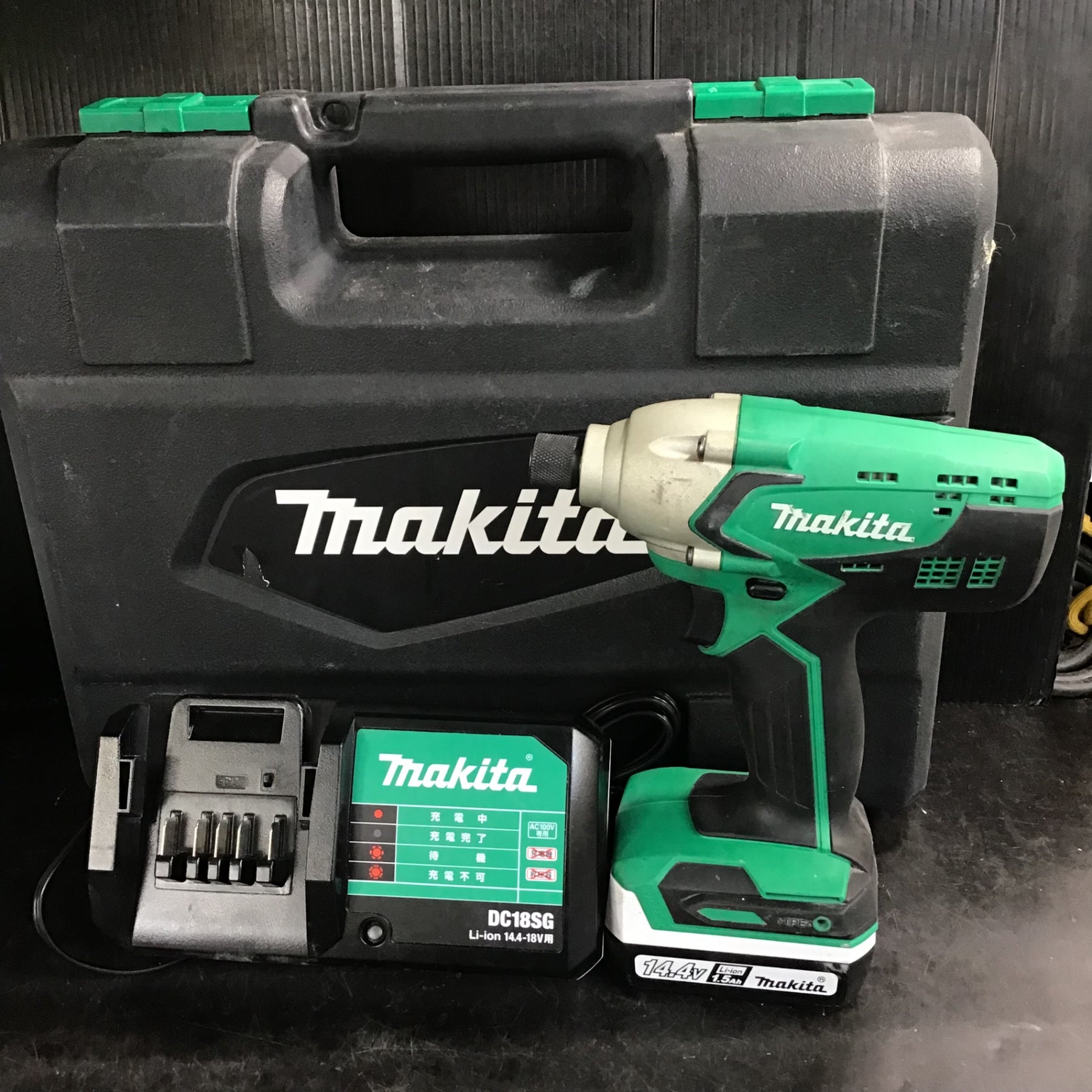 ○マキタ(makita) コードレスインパクトドライバー M695DS【草加店