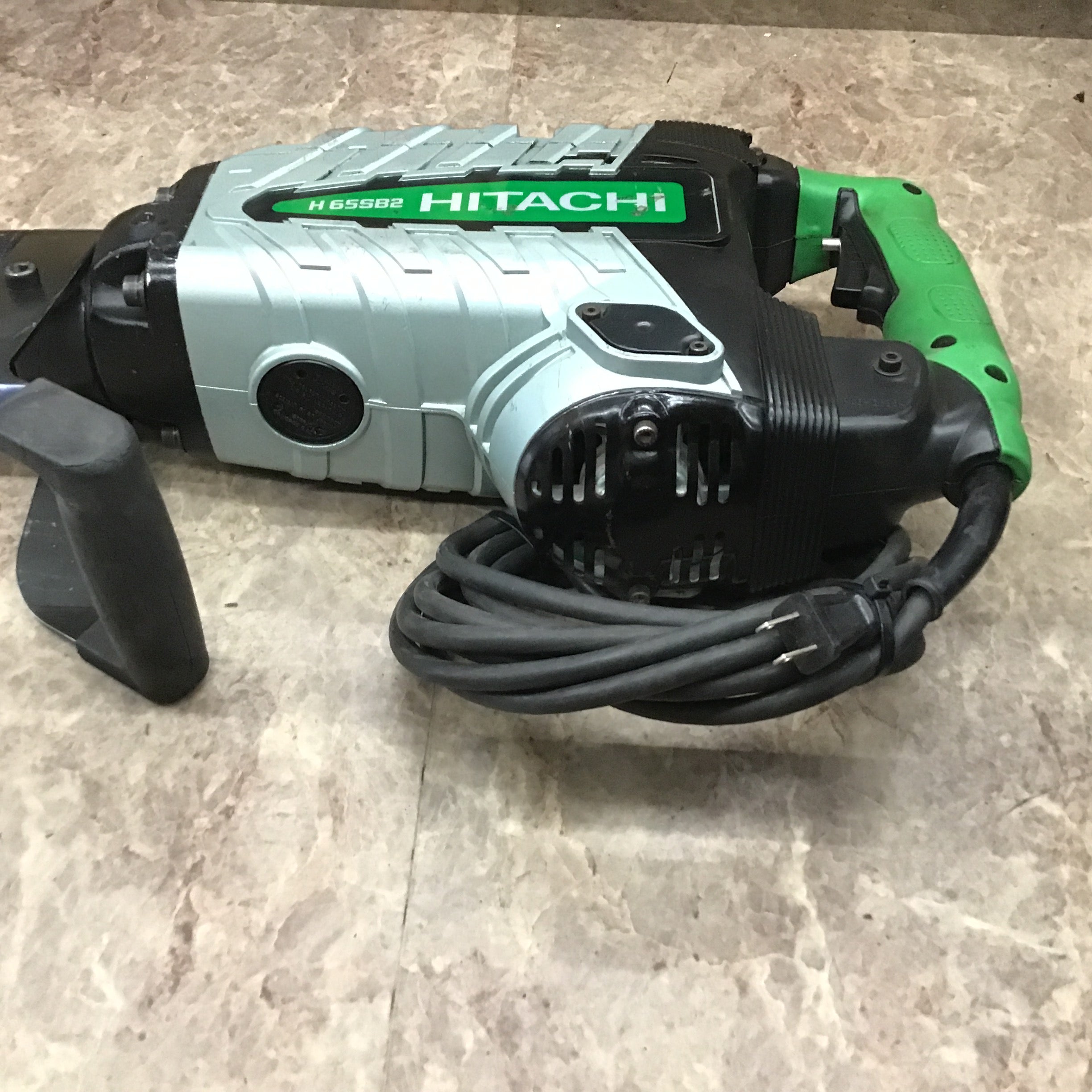 HITACHI 日立工機 電動ハンマ H65SB2 - 工具/メンテナンス