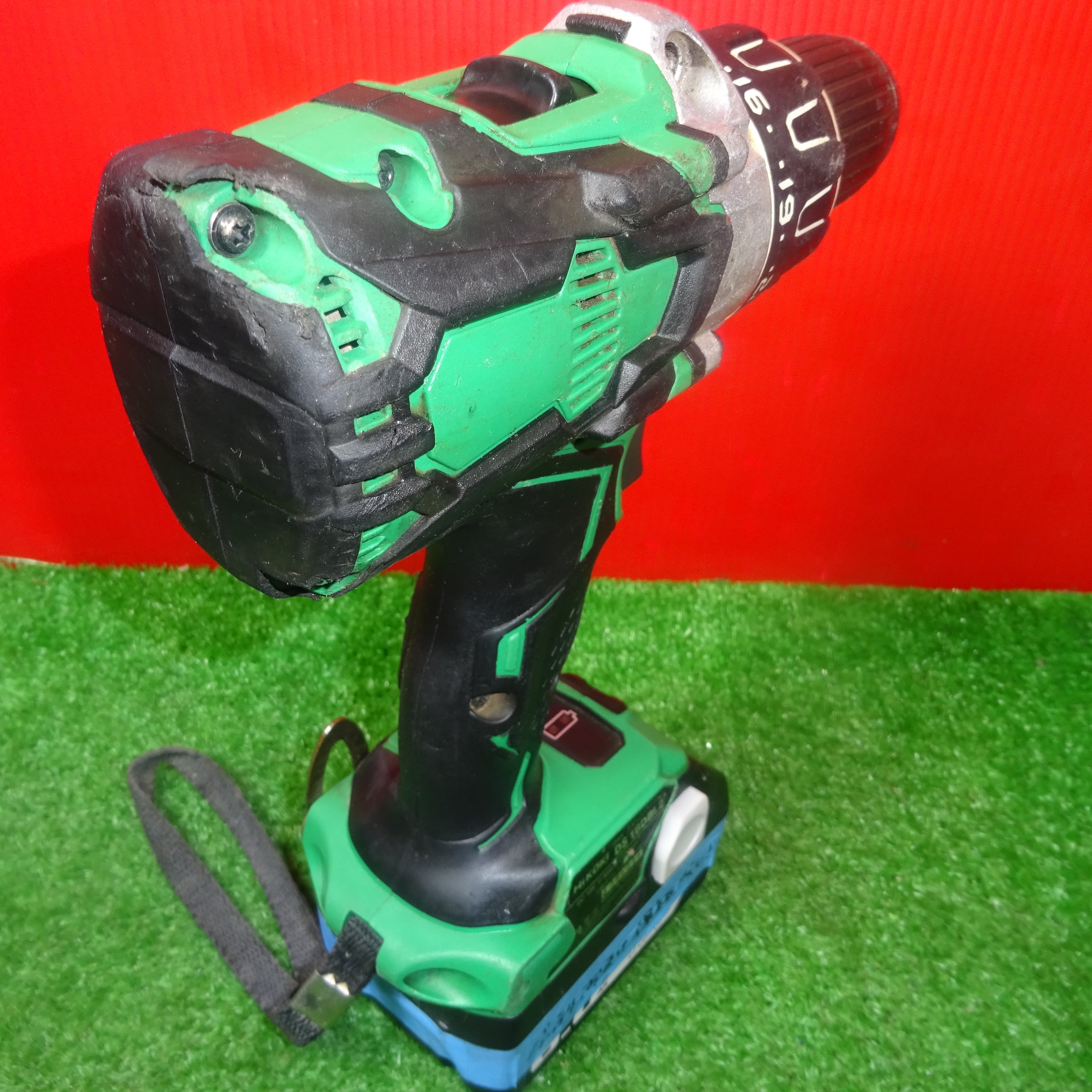 HITACHI コードレスドライバドリル DS18DBL2