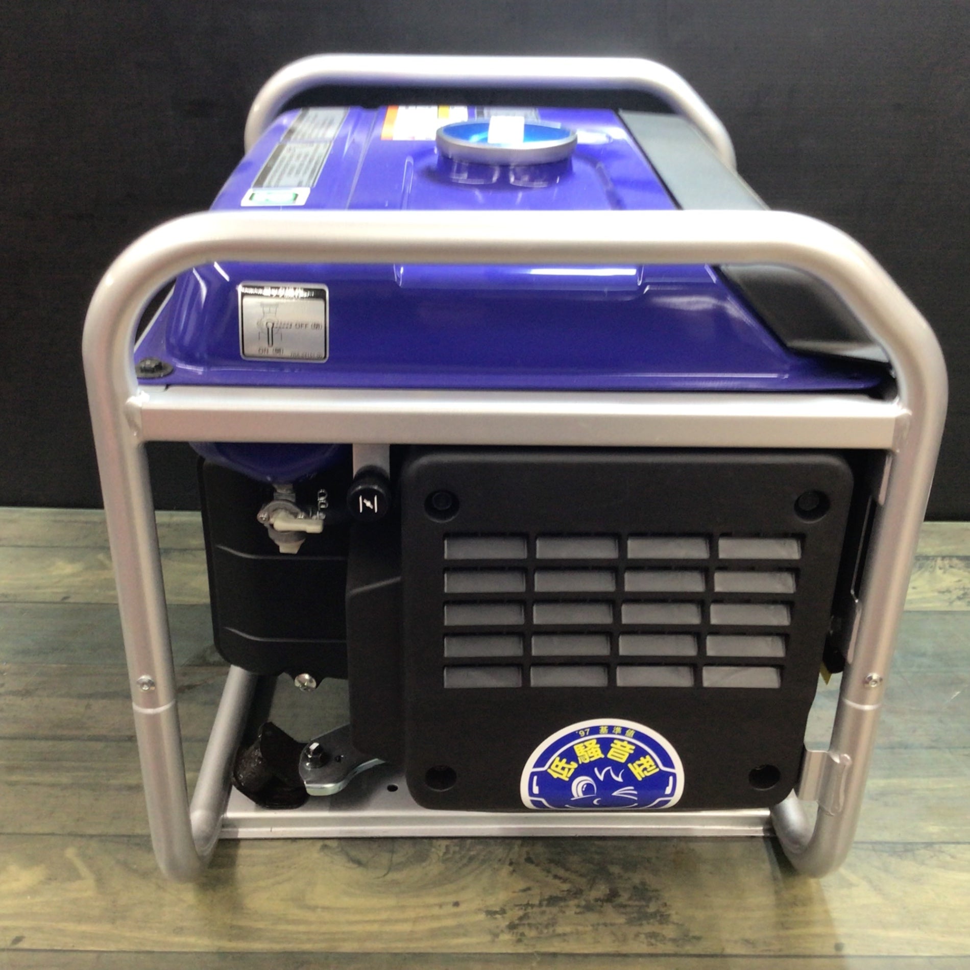 YAMAHA ヤマハ EF2500i インバーター発電機【野田愛宕店】【店頭取引