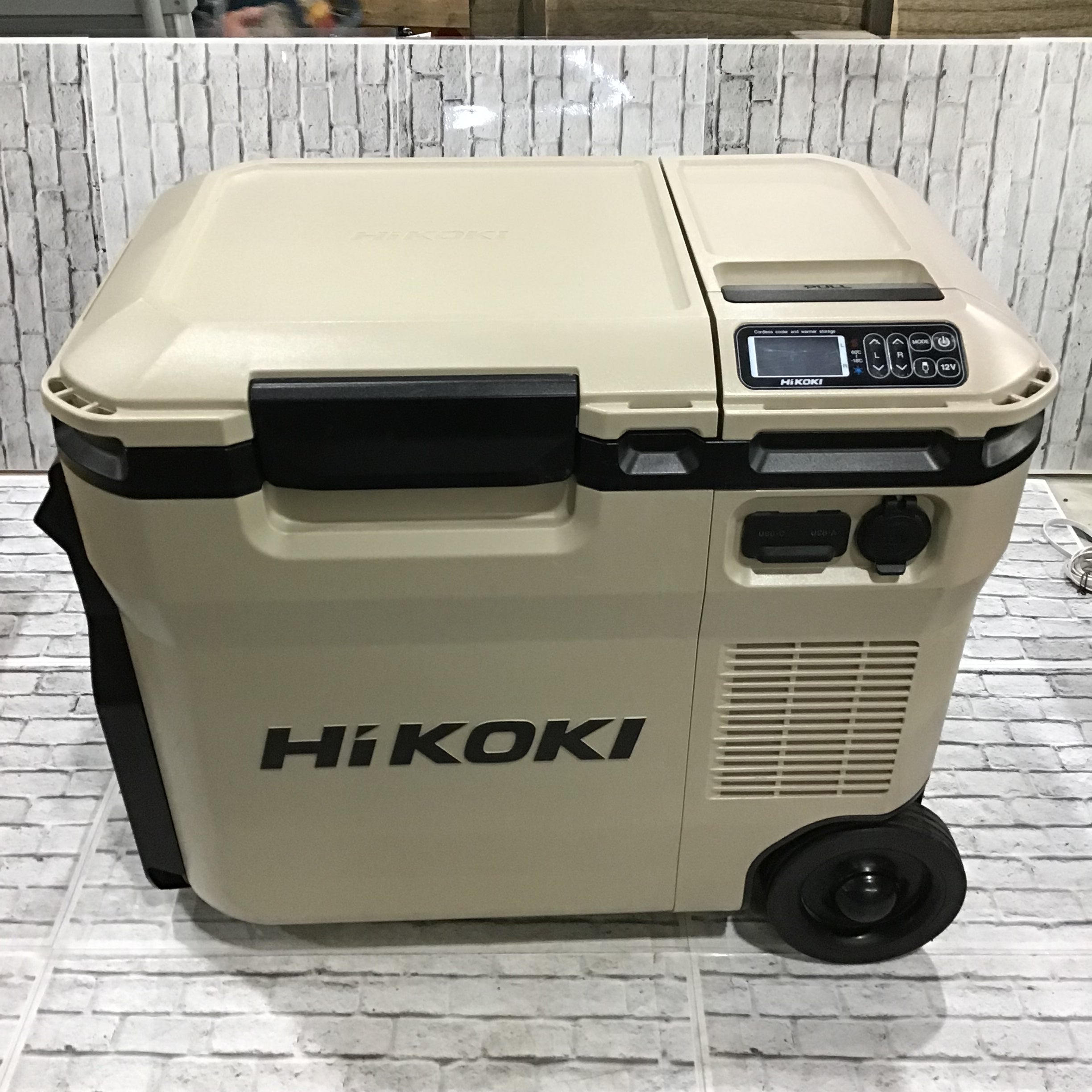 ☆ハイコーキ(HIKOKI ※旧:日立工機) コードレス冷温庫 UL18DC(NMB