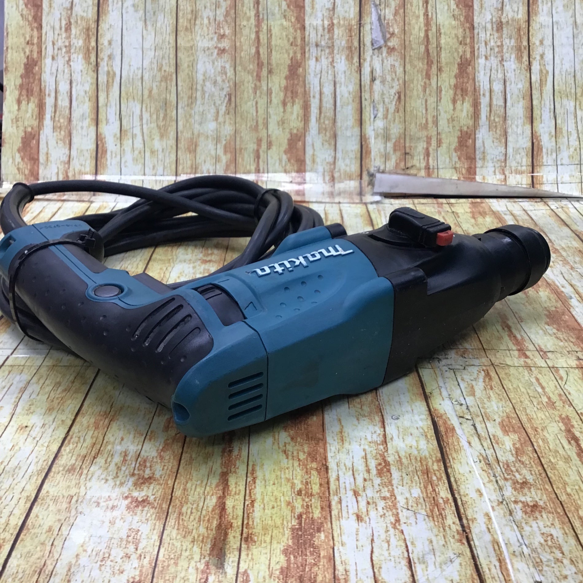 ☆マキタ(makita) ハンマドリル HR1830F【川崎店】 – アクトツール