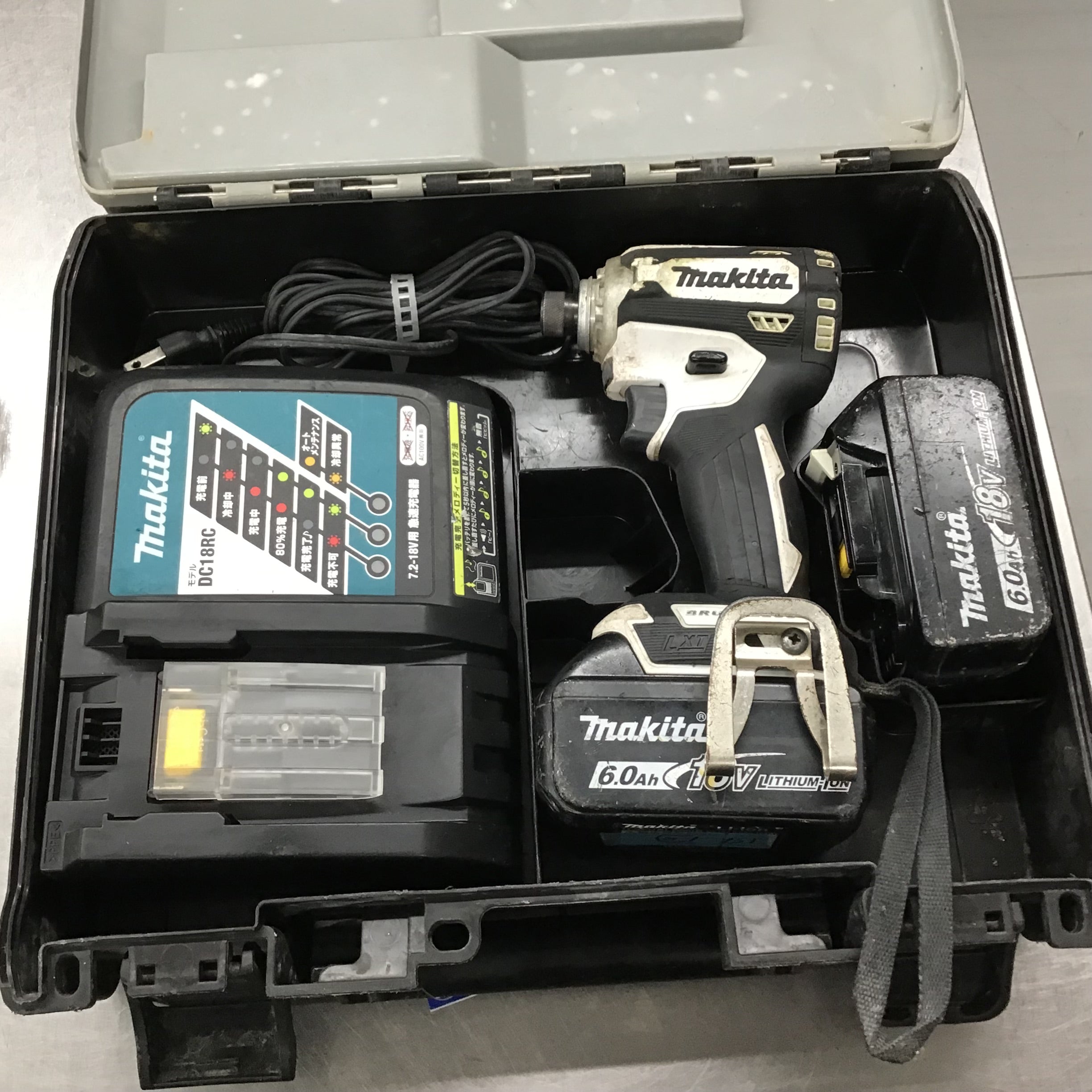 ☆マキタ(makita) コードレスインパクトドライバー TD171DRGXW【戸田店