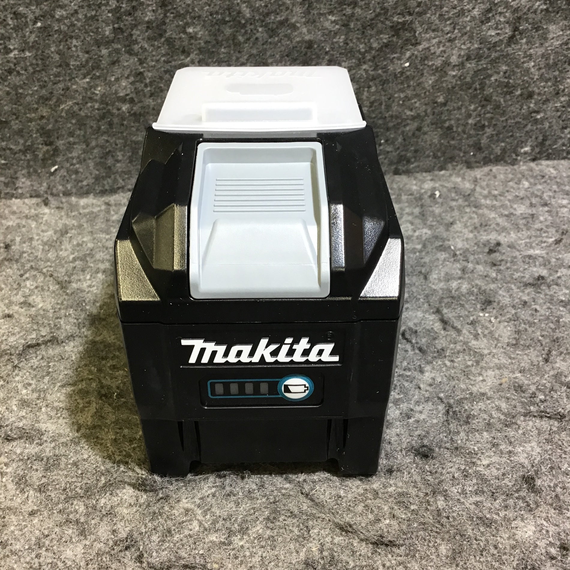 ☆マキタ(makita) リチウムイオンバッテリー 40V/8.0Ah BL4080F【桶川 