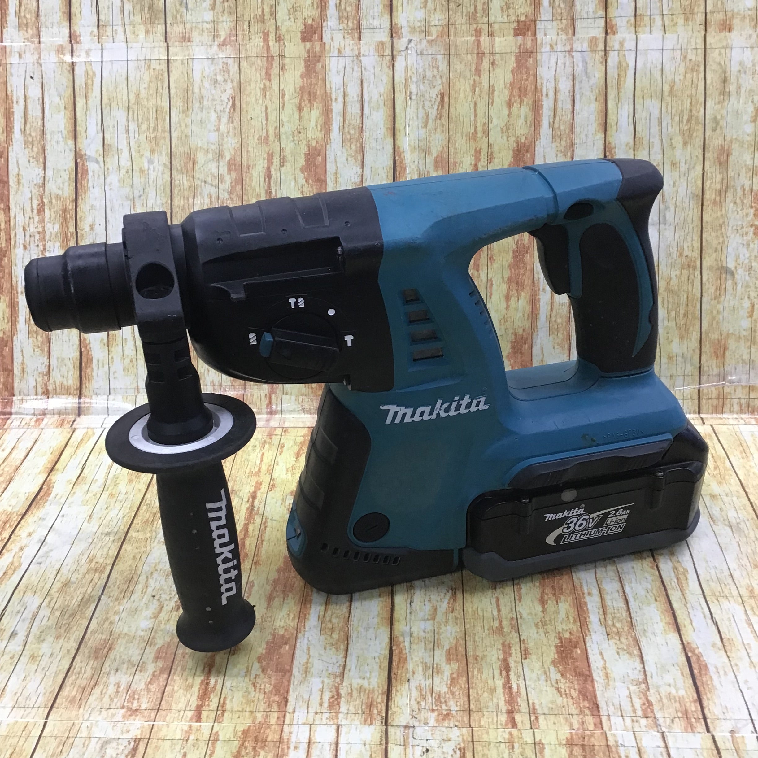 ☆マキタ(makita) コードレスハンマドリル HR262DRDX【川崎店