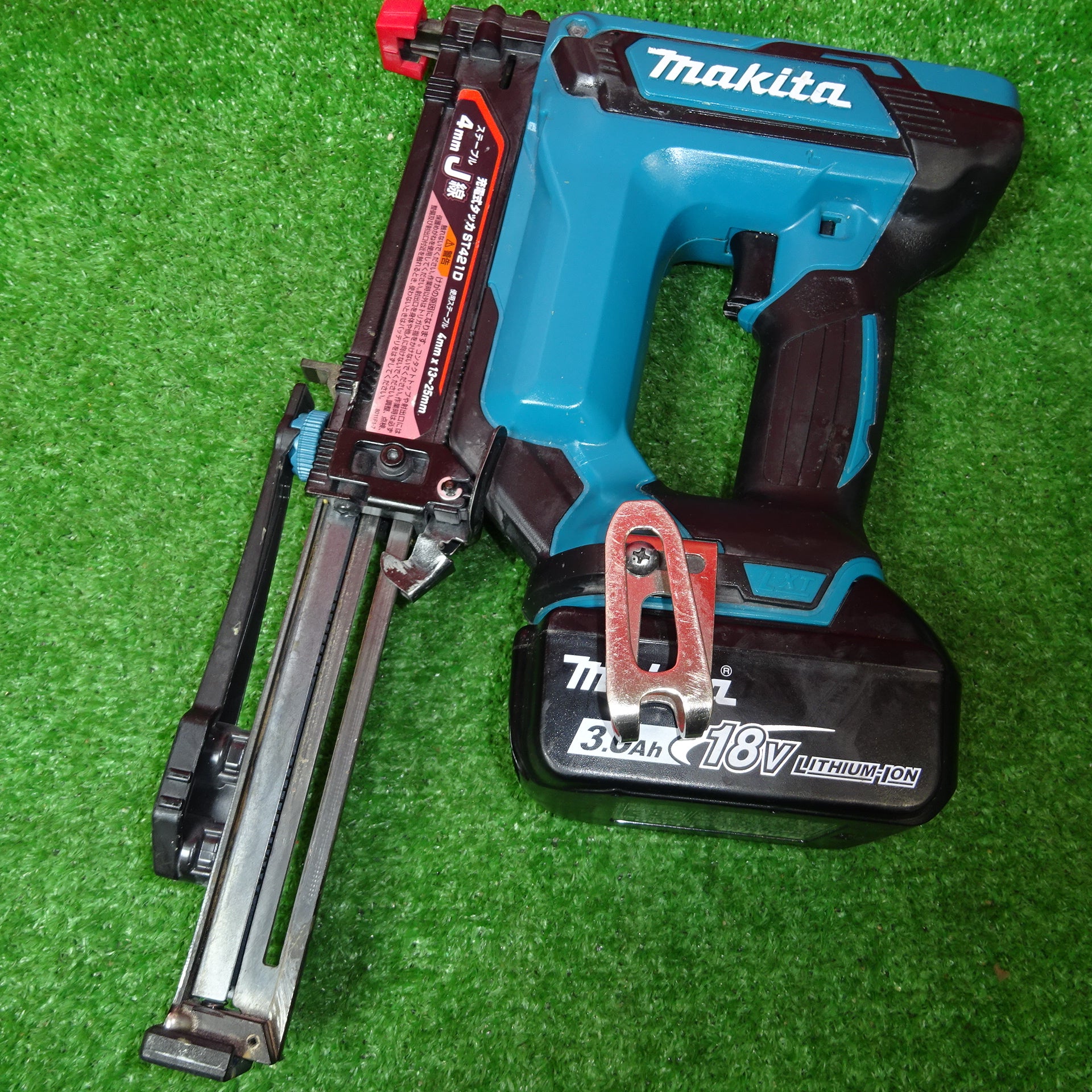☆マキタ(makita) コードレスタッカ ST421DRG【岩槻店】 – アクト