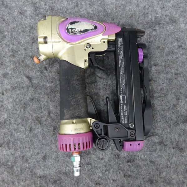 ☆ハイコーキ(HIKOKI ※旧:日立工機) 常圧エアタッカ N2504M【桶川店】