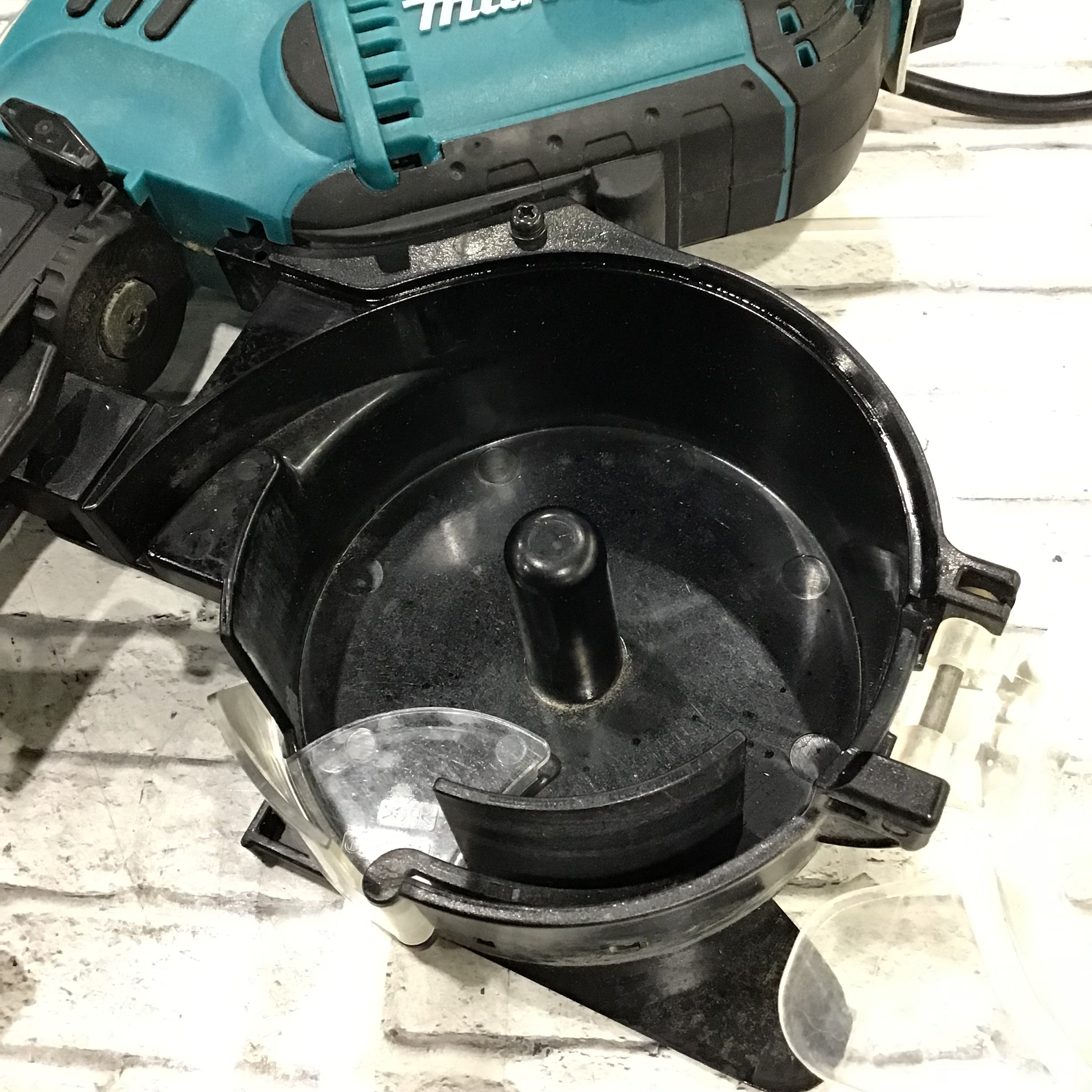 マキタ makita オートパックスクリュードライバー 6841R-