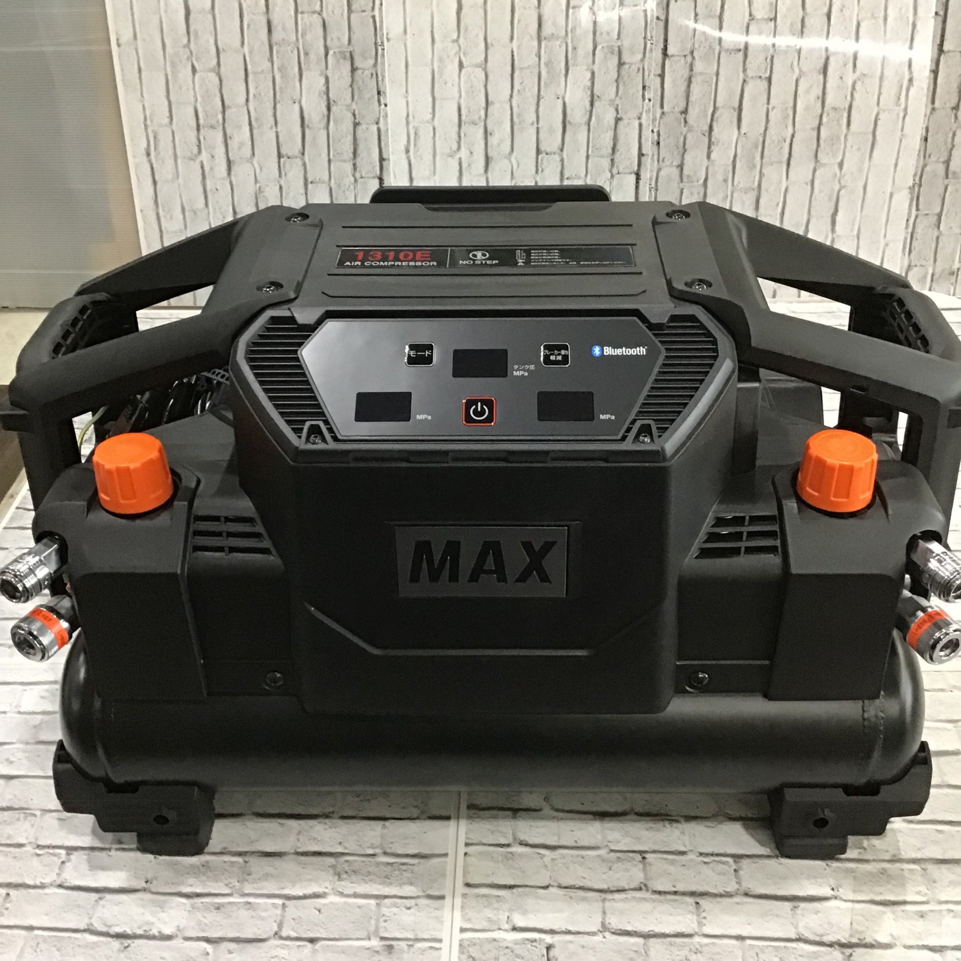 ☆マックス(MAX) エアコンプレッサー AK-HH1310E_ブラック【川口店 