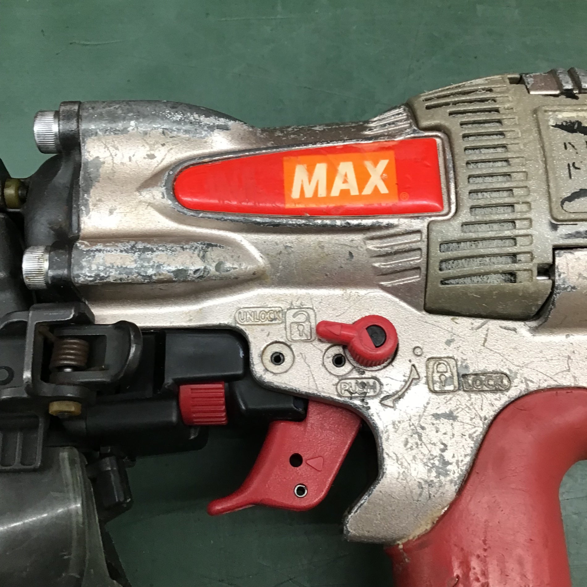 マックス(MAX) 高圧エア釘打ち機 HN-65N1【鴻巣店】 – アクトツール 