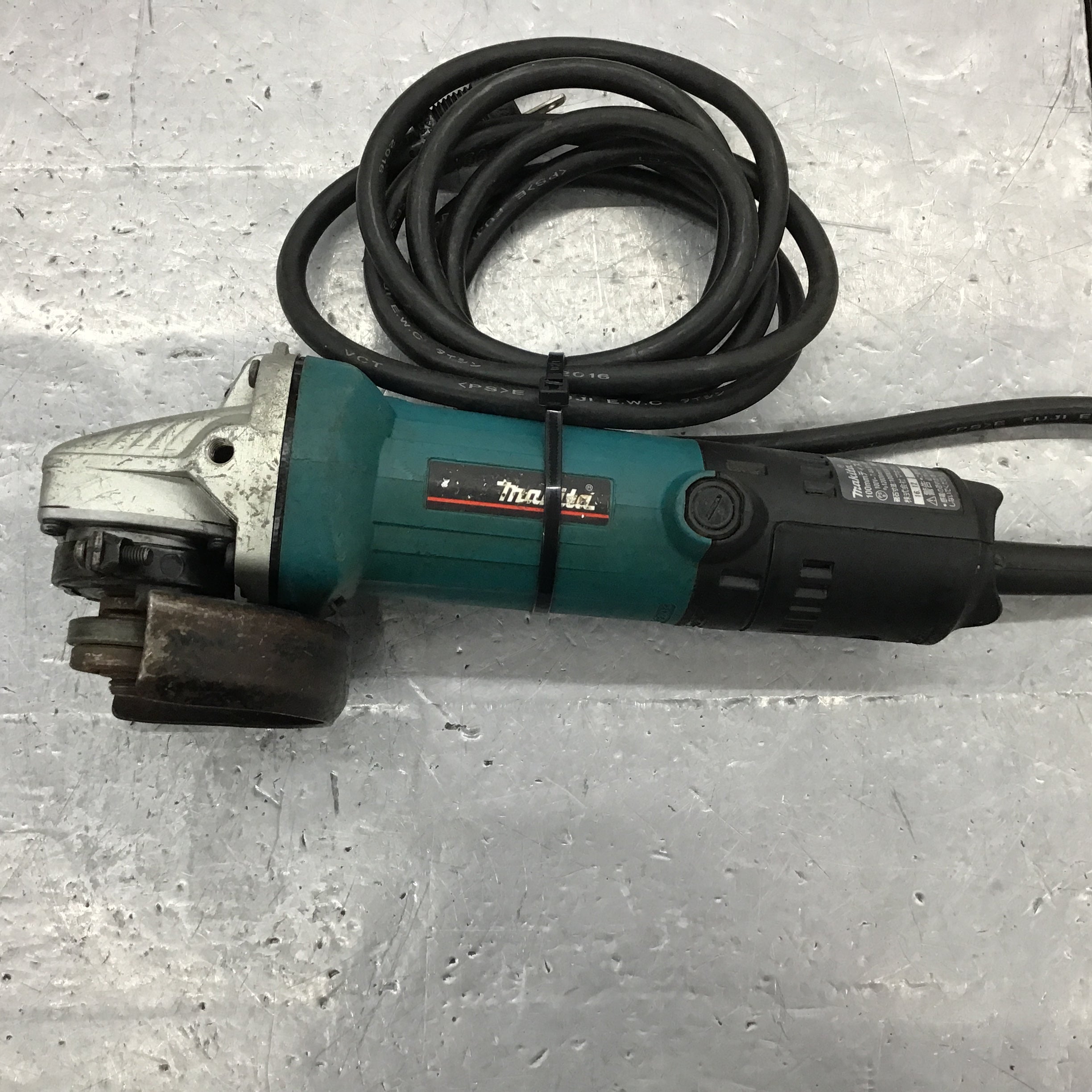 ☆マキタ(makita) 100mmディスクグラインダ 9533B【所沢店】 アクトツールオンラインショップ