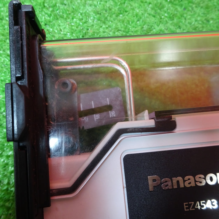 〇パナソニック(Panasonic) コードレス角穴カッター14.4V EZ4543LS2S-B【岩槻店】