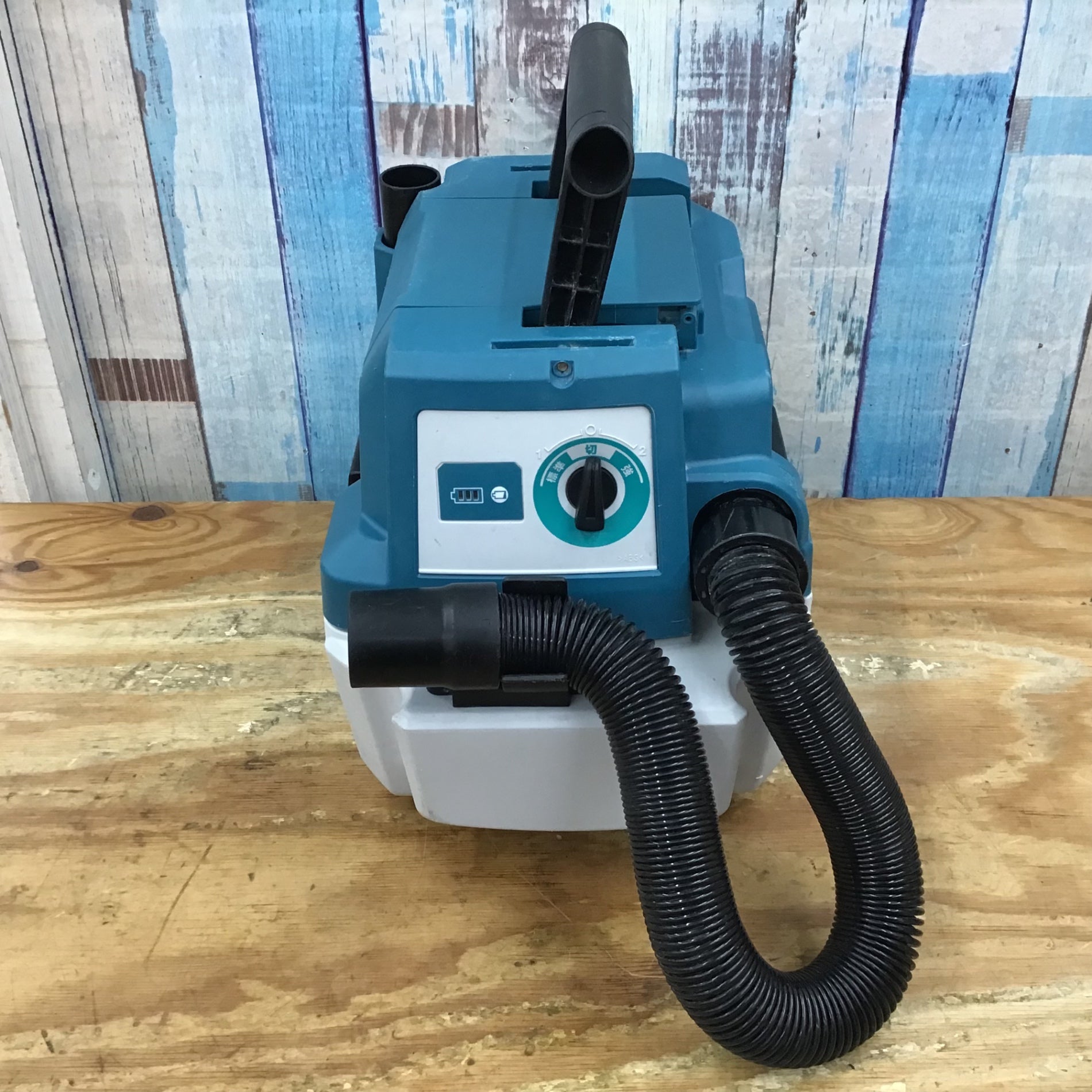 ☆マキタ(makita) コードレス集じん機 乾湿両用 VC750DZ【柏店