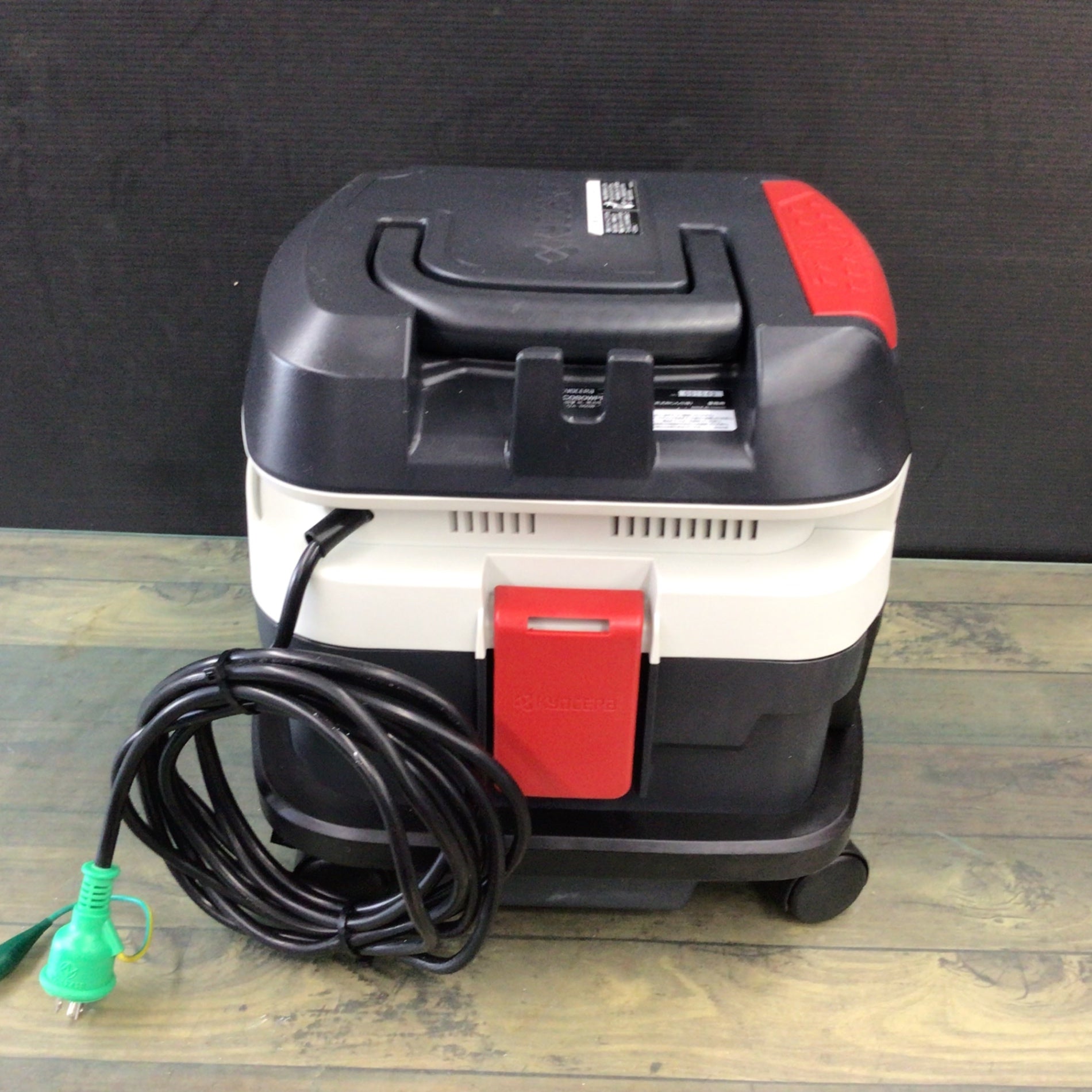 京セラ 乾湿両用 集塵機 AVC080WPD 【東大和店】 – アクトツール
