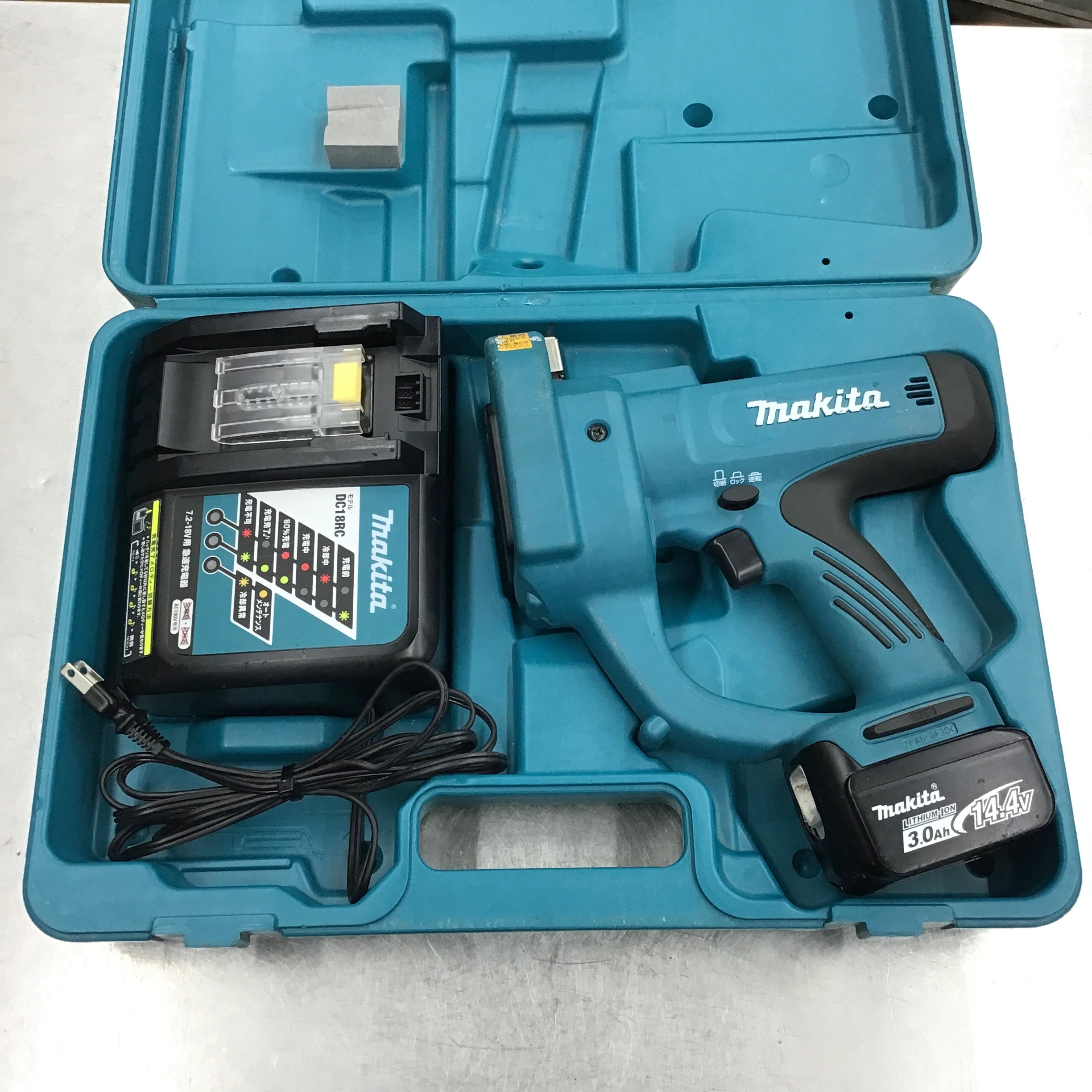 中古・切断テスト済み！】☆マキタ(makita) コードレス全ネジカッター