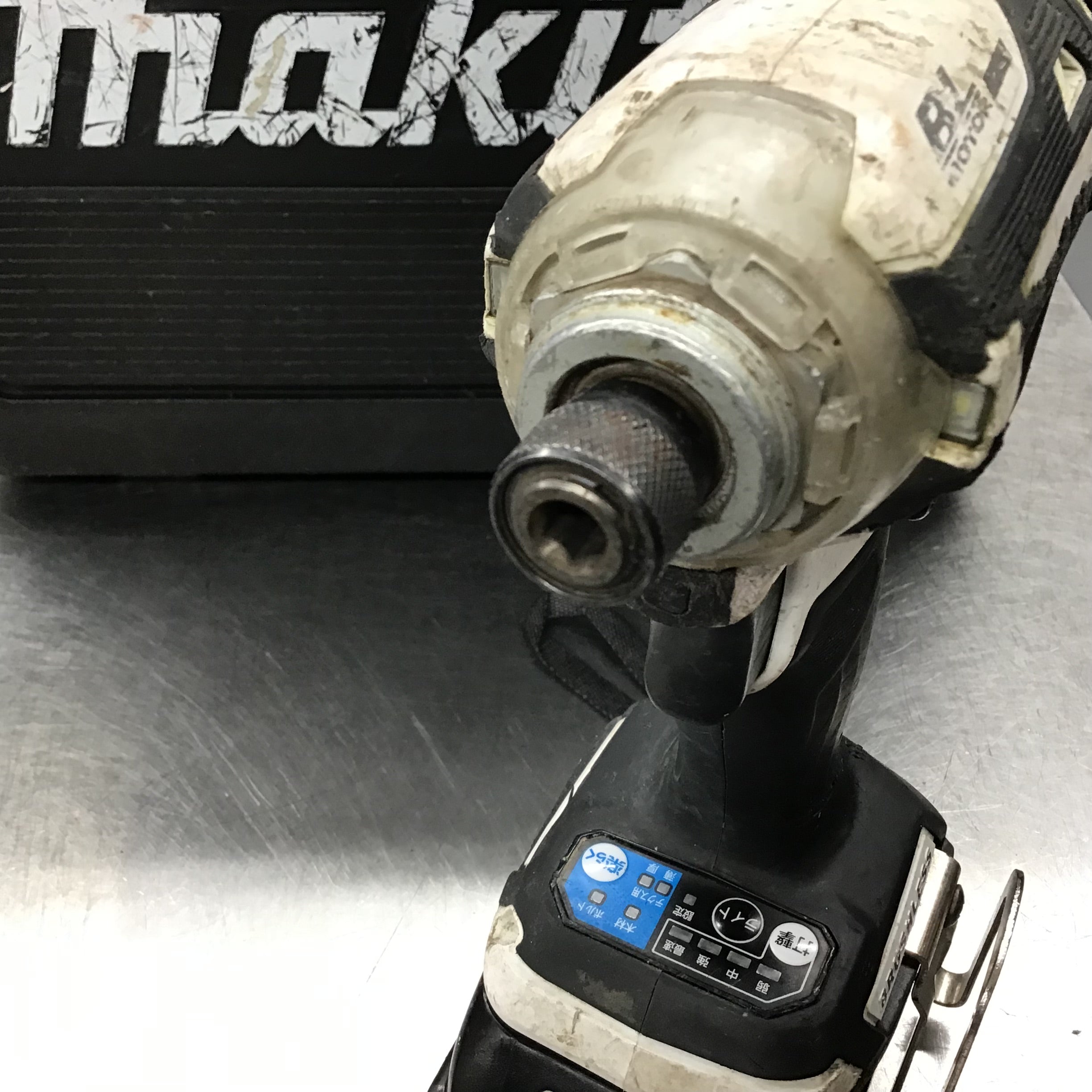 ☆マキタ(makita) コードレスインパクトドライバー TD171DRGXW【戸田店