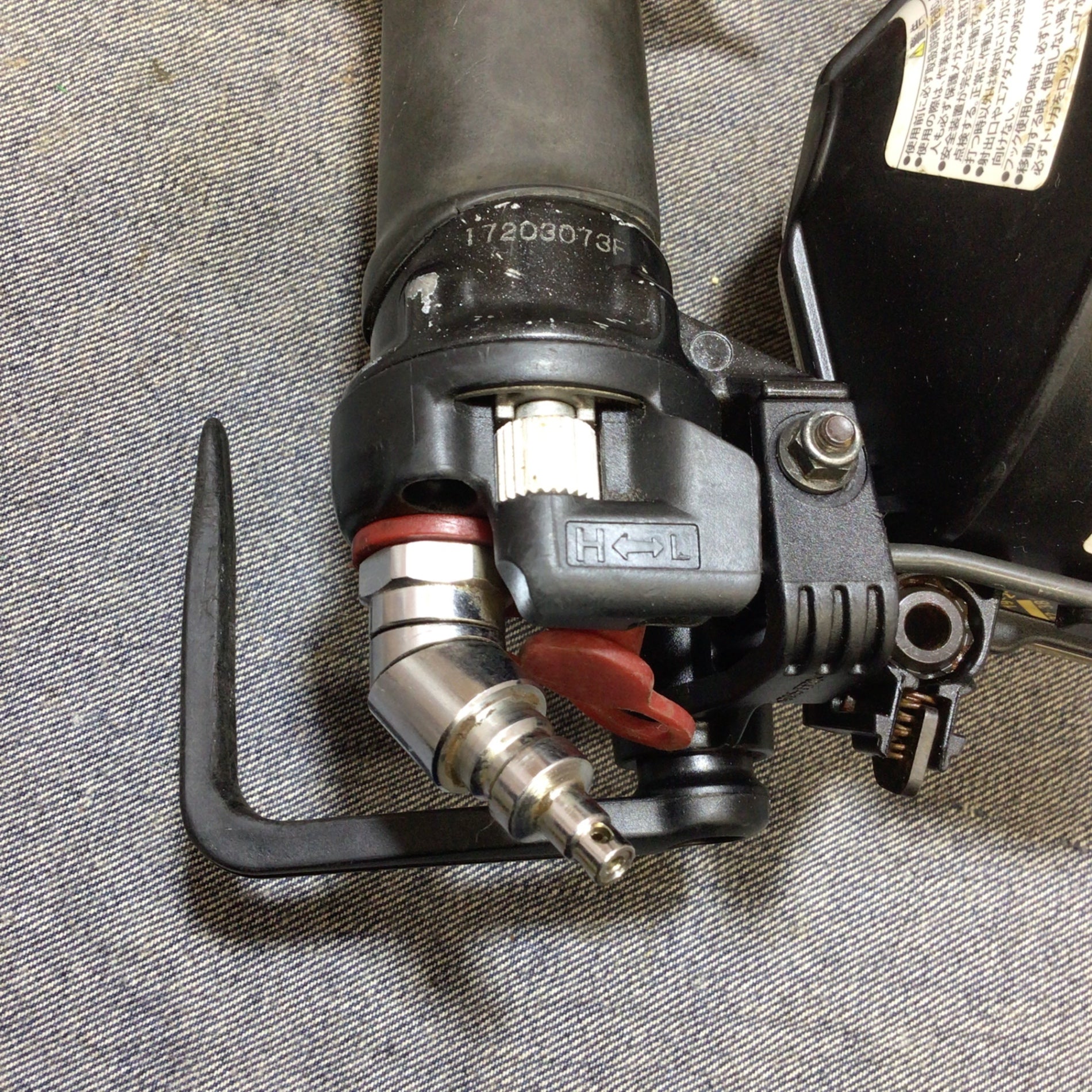 MAX  高圧釘打ち機　HN-50N2（D） マックス HN-50S1(D) 高圧釘打機 50mm 軽量型【送料無料】