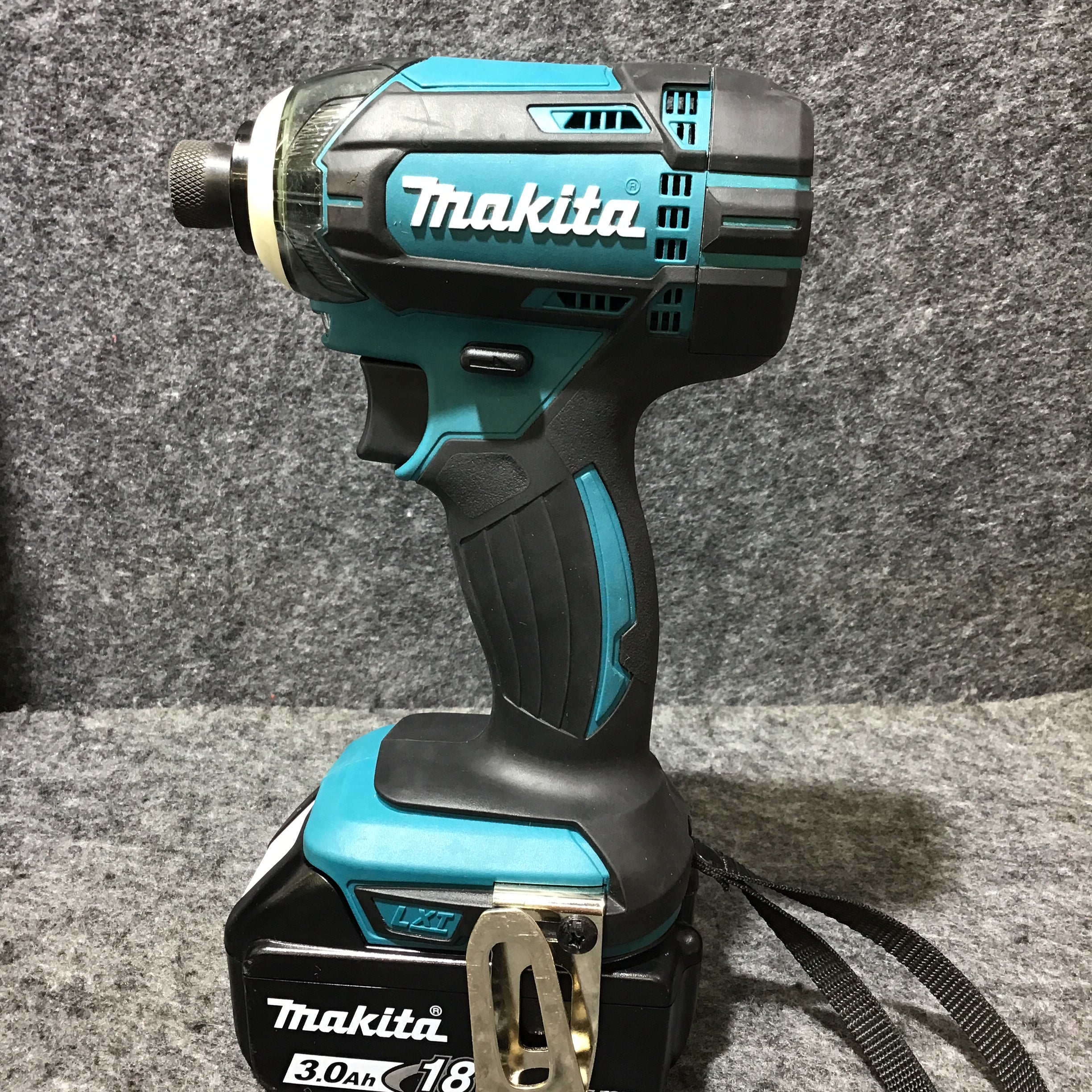 ☆マキタ(makita) コードレスインパクトドライバー TD149DRFX【桶川店