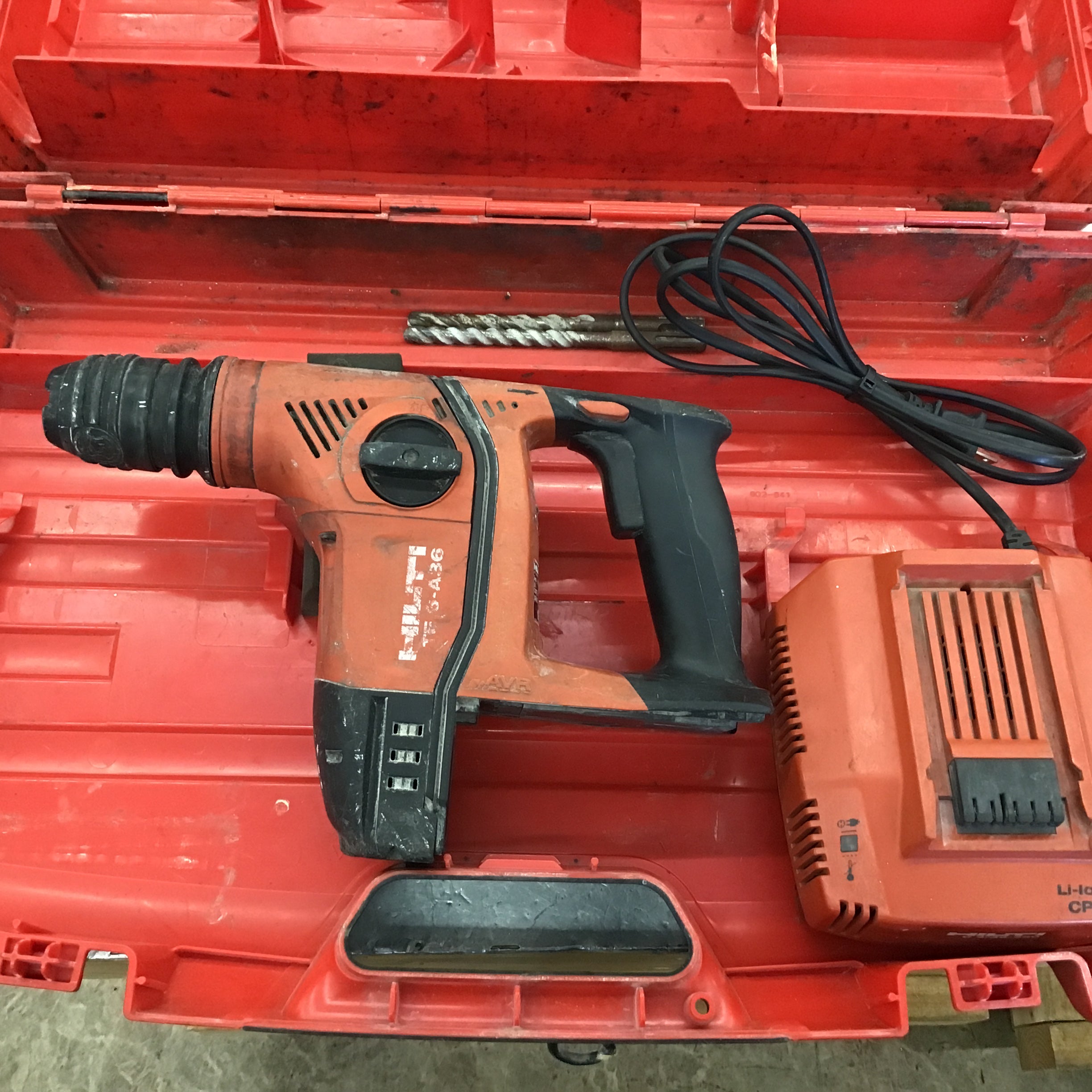 【品】〇ヒルティ(HILTI) コードレスハンマドリル TE6-A36