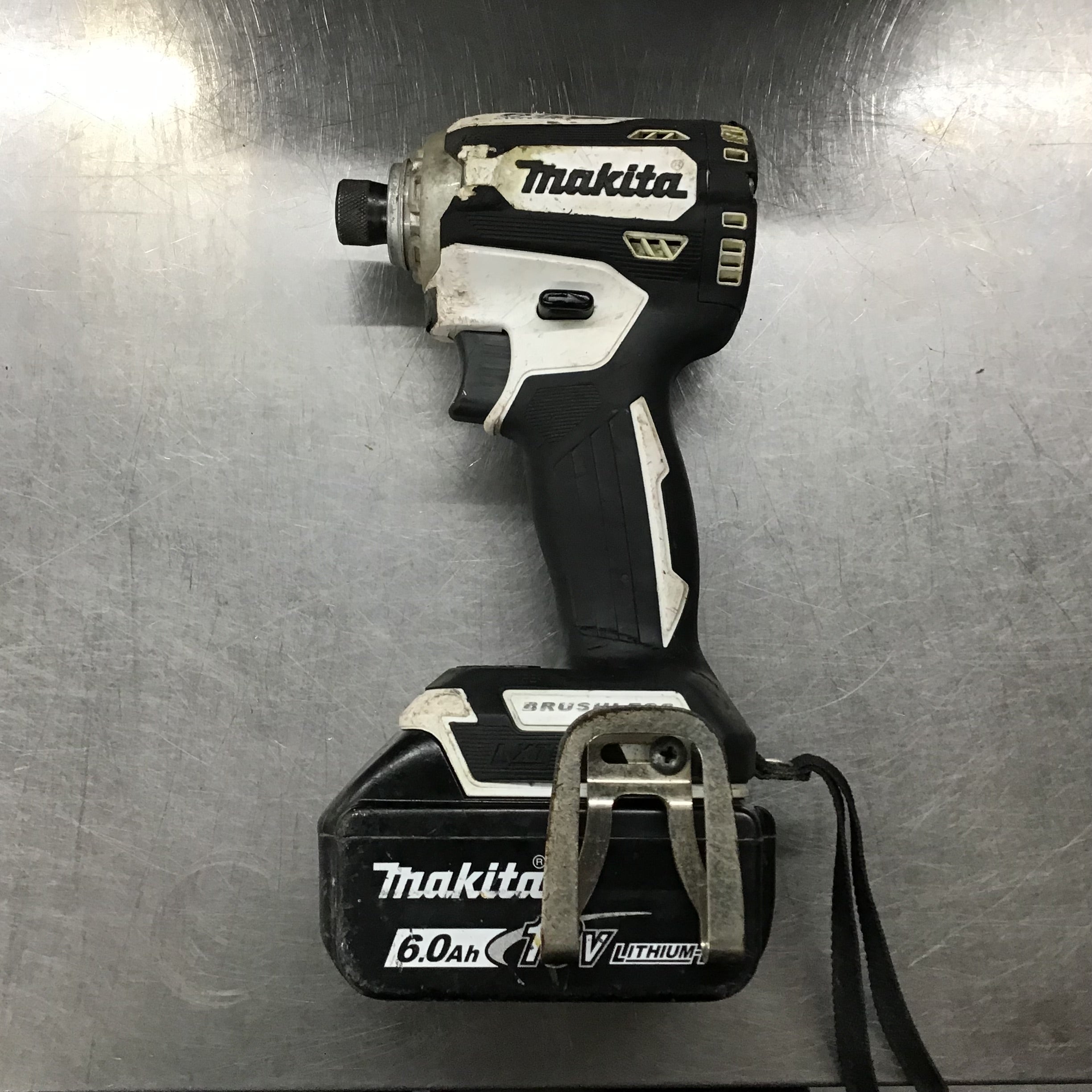 ☆マキタ(makita) コードレスインパクトドライバー TD171DRGXW【戸田店