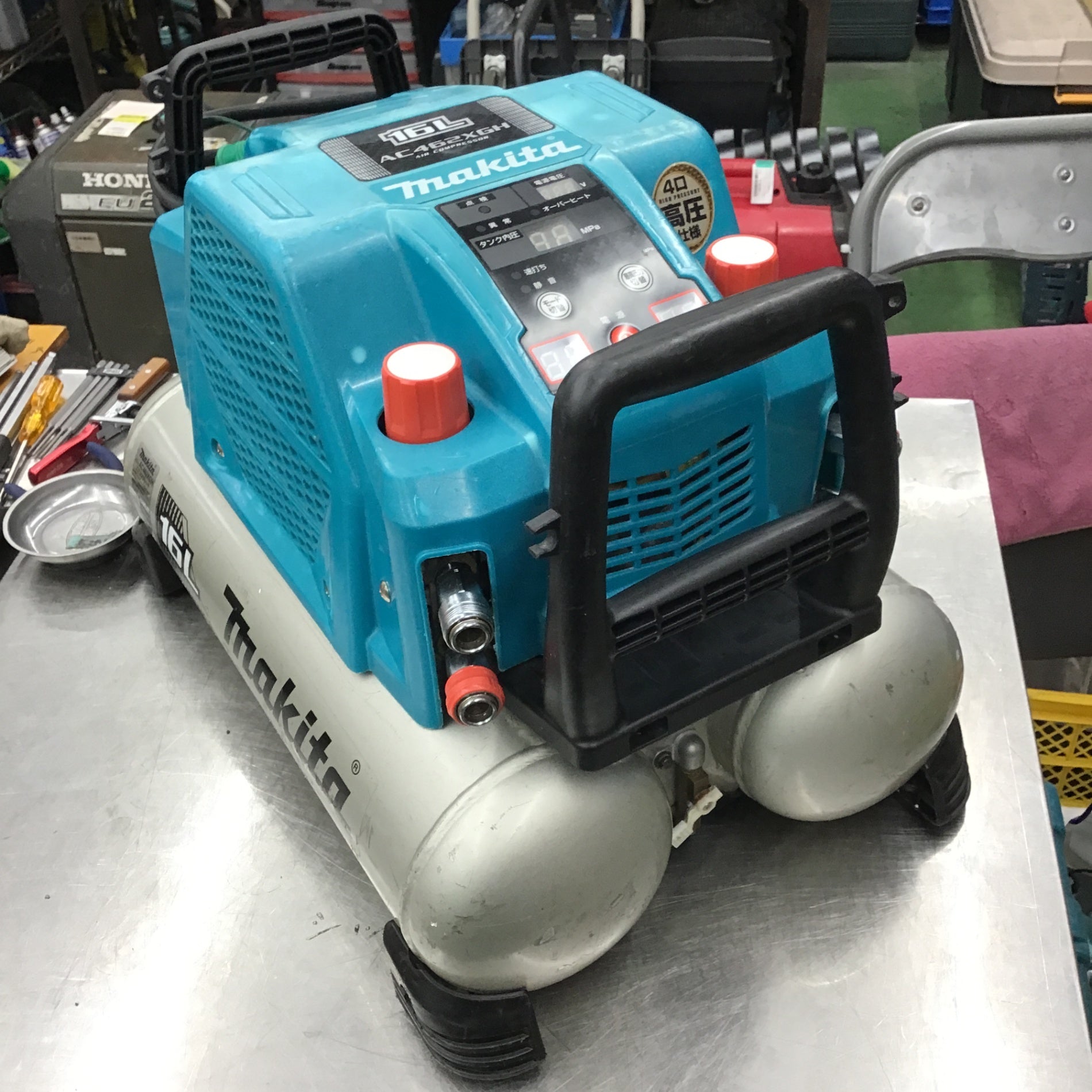 ★マキタ(makita) エアコンプレッサー AC462XGH【桶川店】