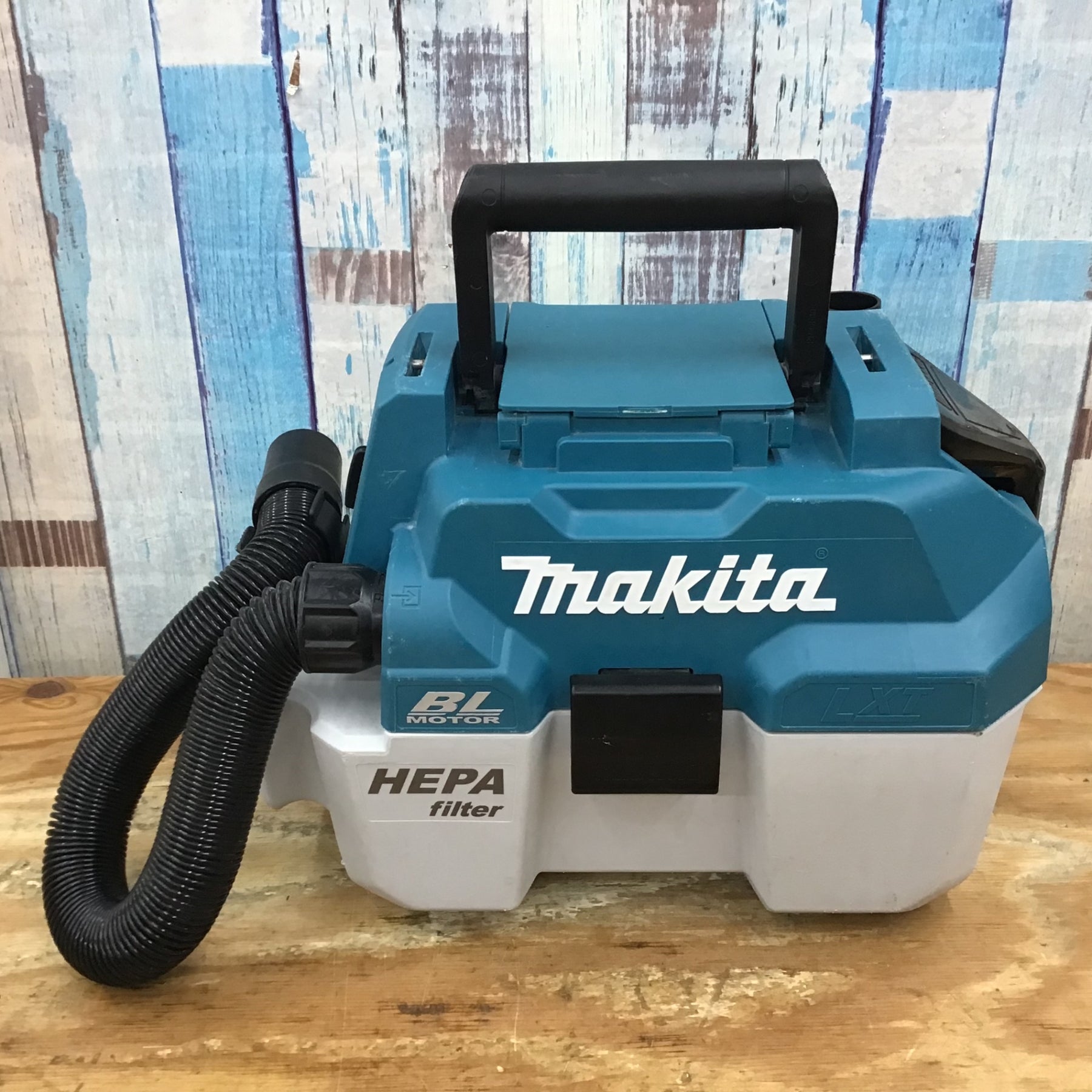 ☆マキタ(makita) コードレス集じん機 乾湿両用 VC750DZ【柏店