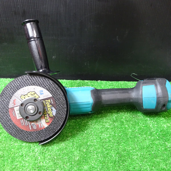★マキタ(makita) 125mmコードレスディスクグラインダ GA504DRGN【岩槻店】