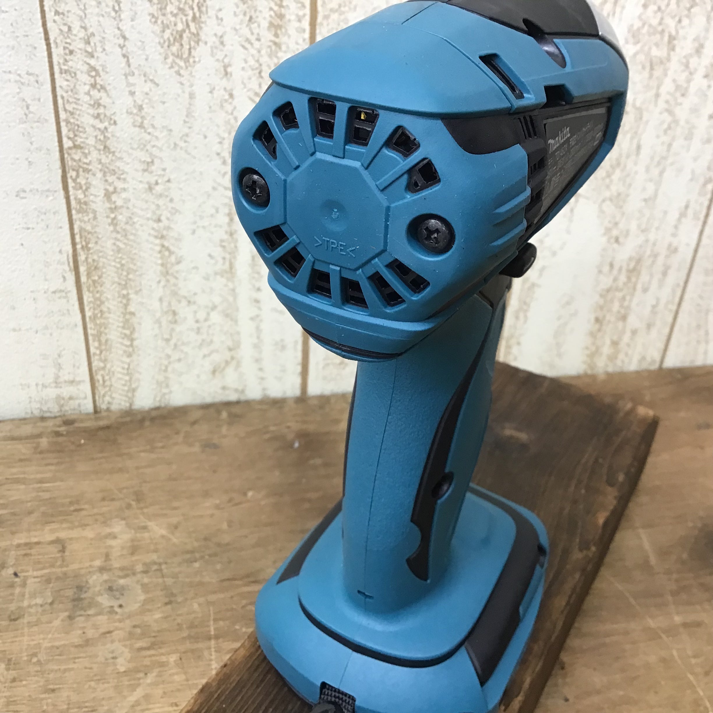 〇makita/マキタ 充電式インパクトドライバ TD146DSHX【柏店