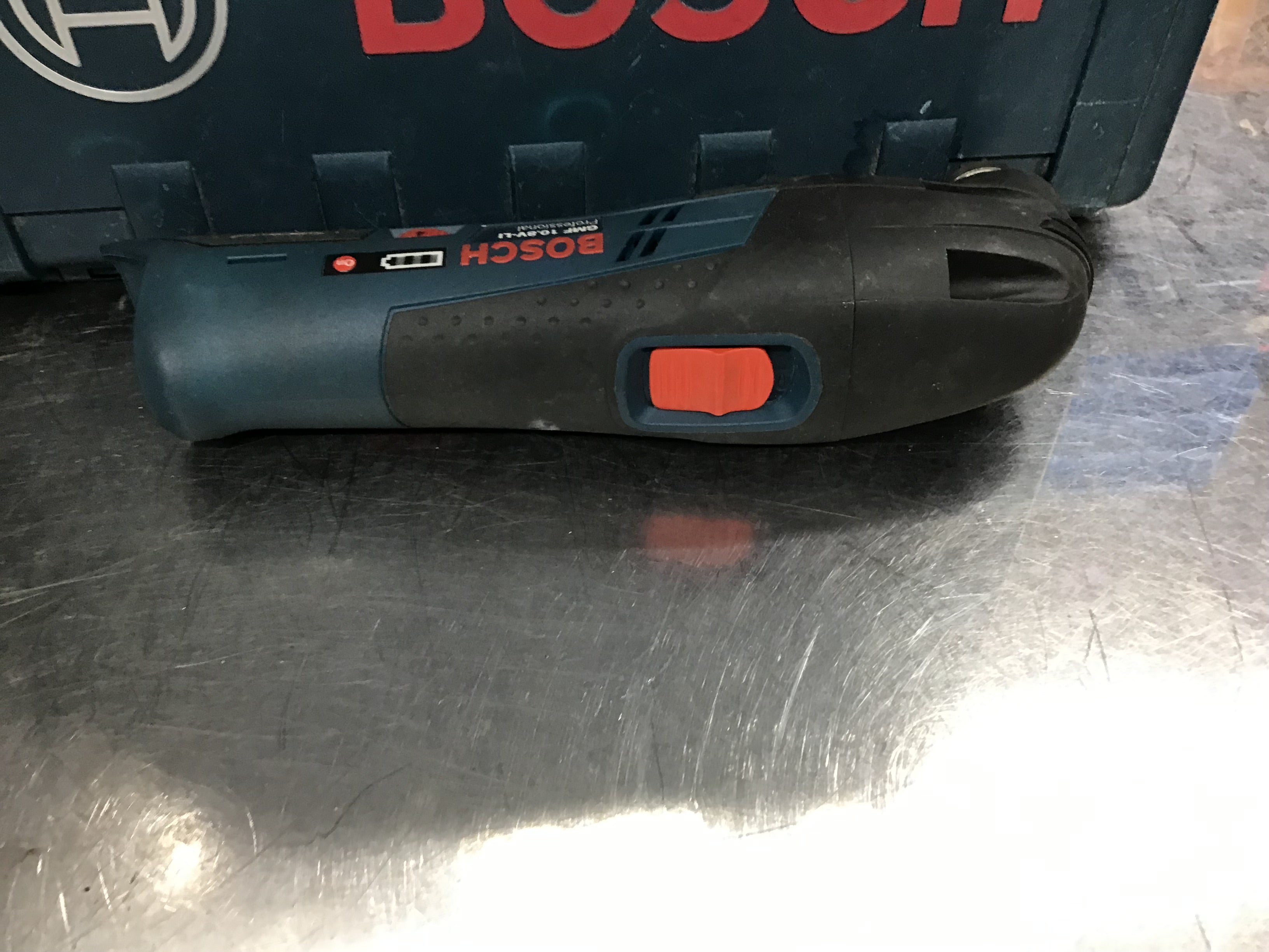 ☆ボッシュ(BOSCH) コードレスマルチツール GMF10.8V-LI【戸田店