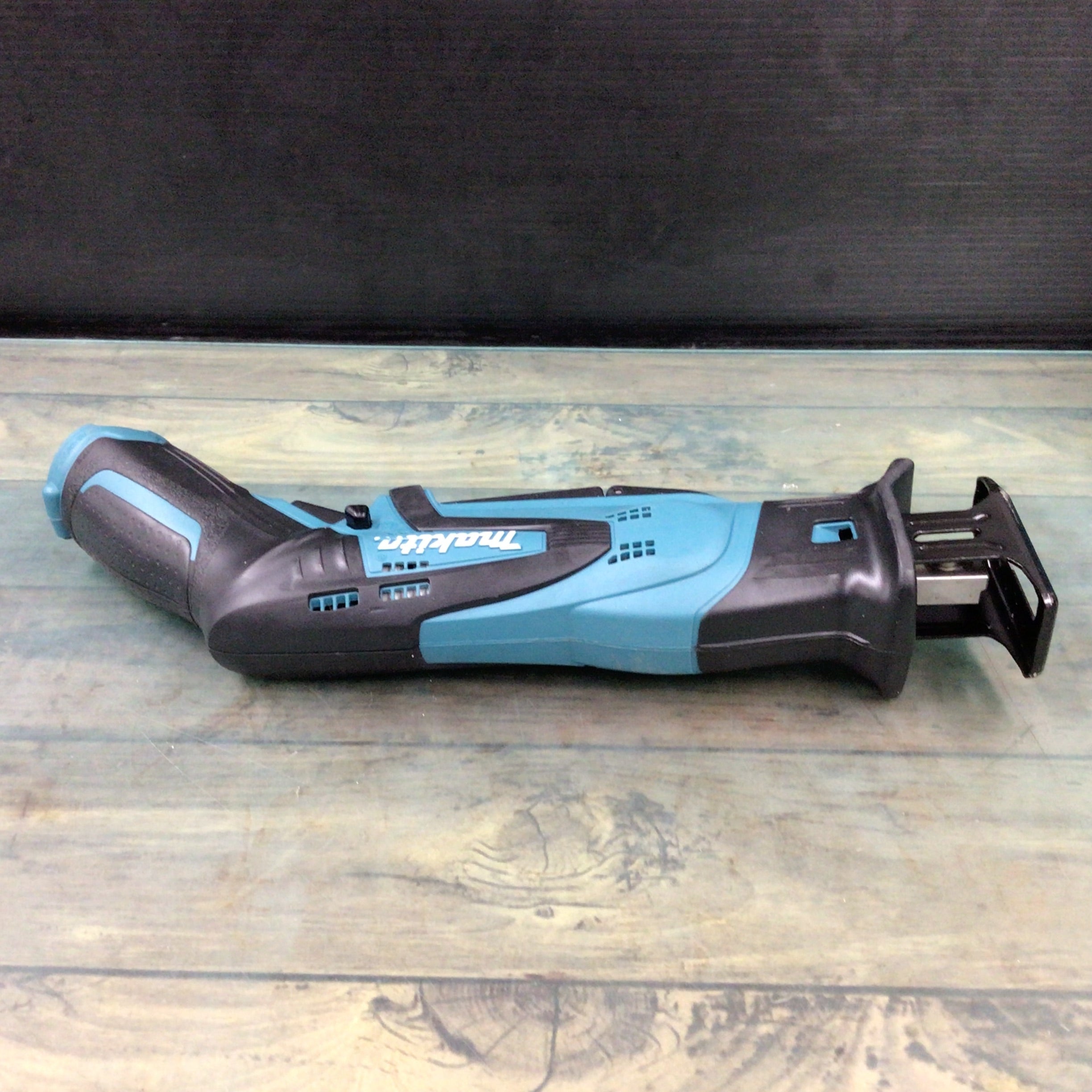 ☆マキタ(makita) コードレスレシプロソー JR101DW 【東大和店